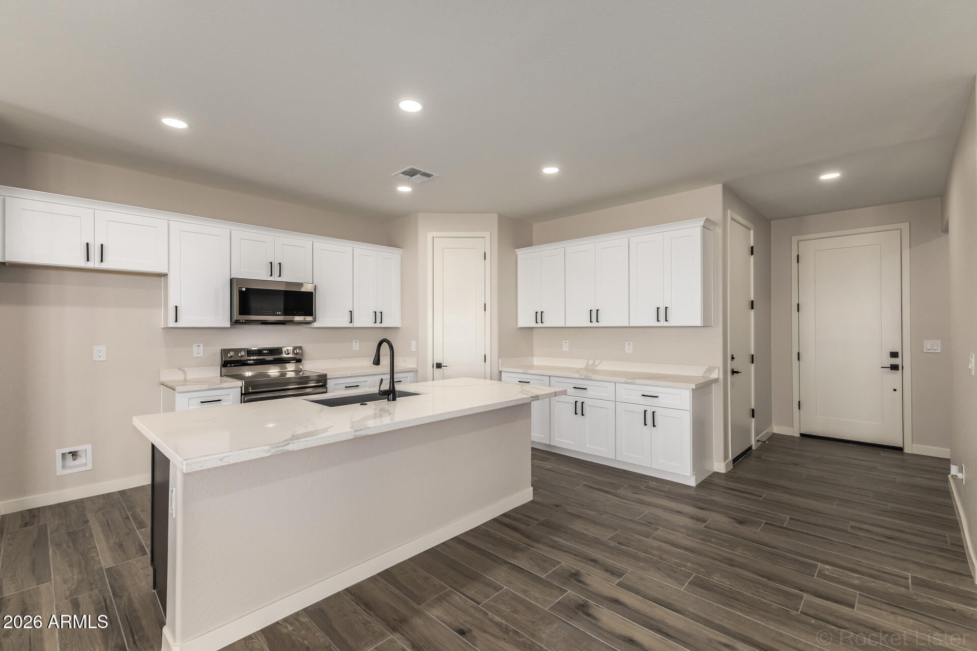 ARIZONA CITY UNIT SEVEN - Residential