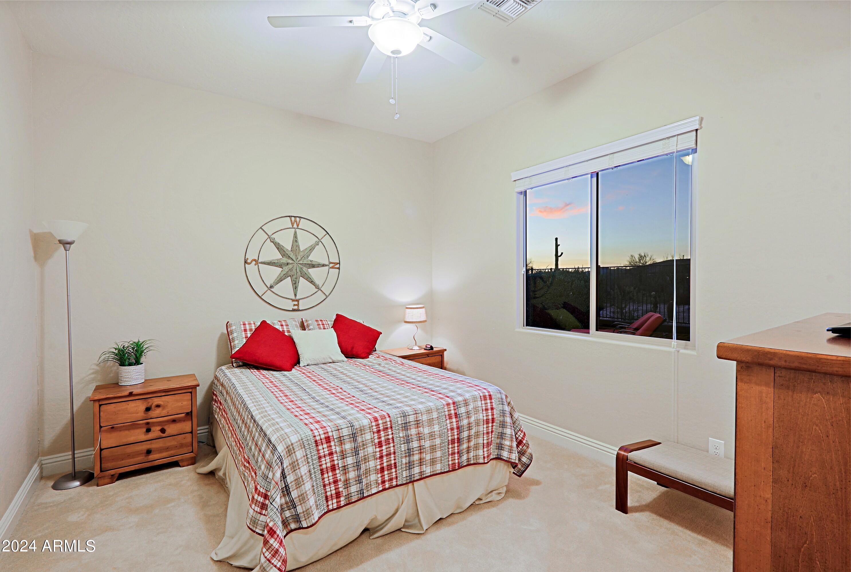 LONE MOUNTAIN - Residential