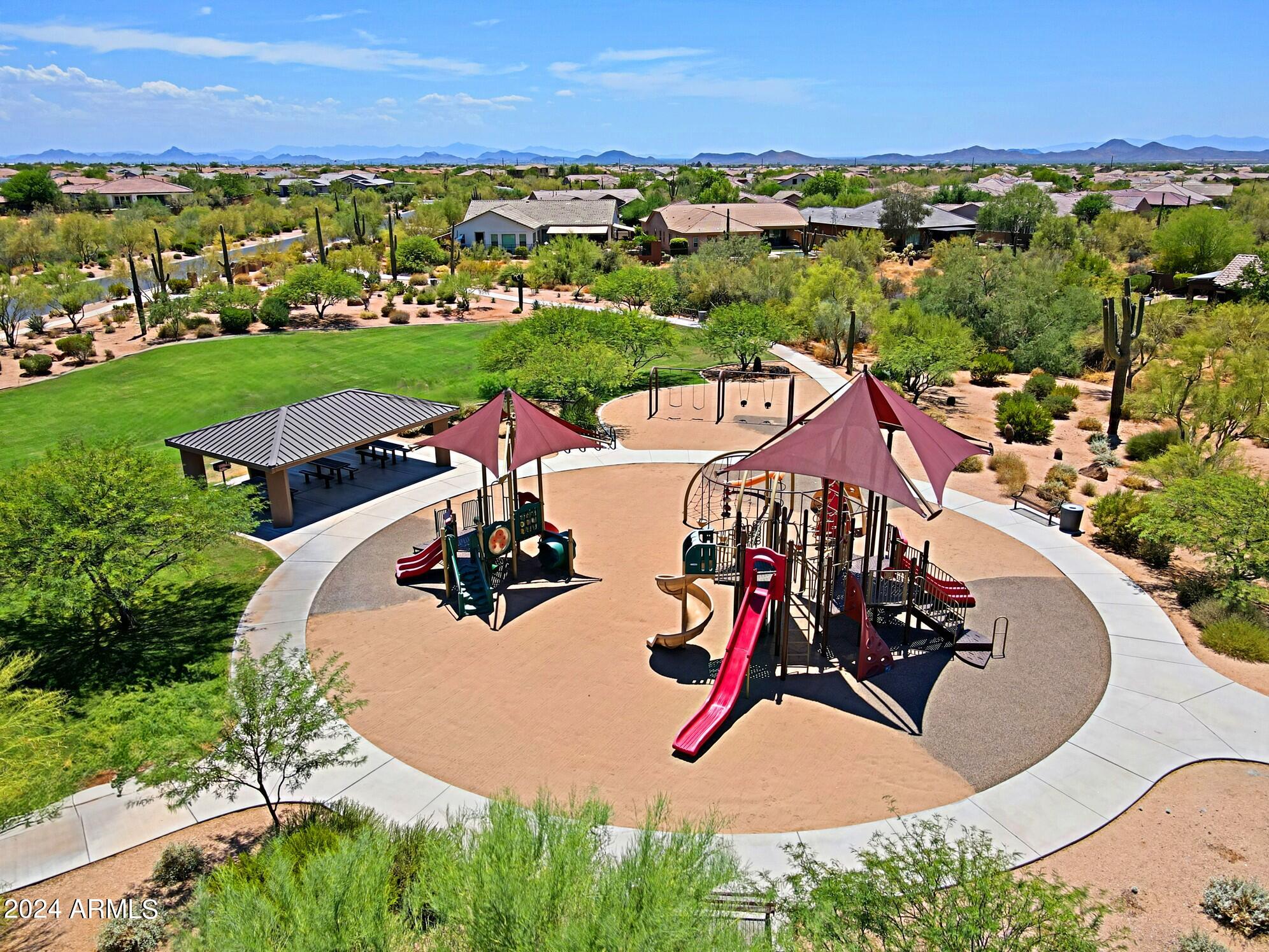 LONE MOUNTAIN - Residential
