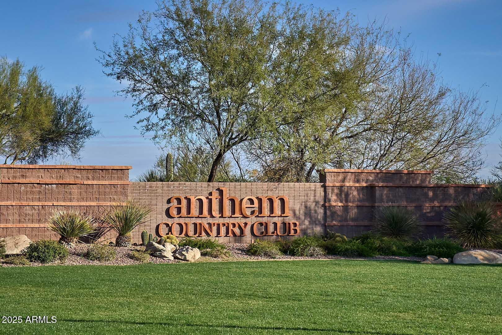 ANTHEM COUNTRY CLUB UNIT 32 - Residential