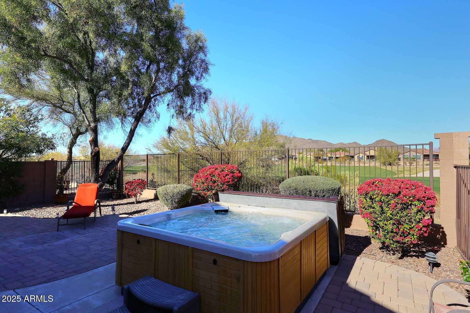 ANTHEM COUNTRY CLUB UNIT 32 - Residential