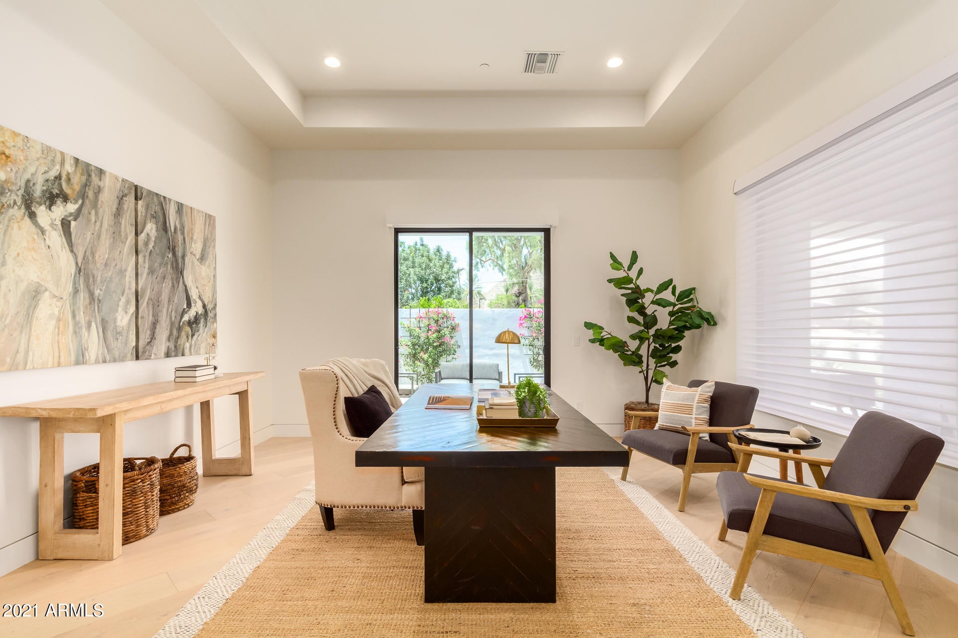ARCADIA BLK 20 - Residential