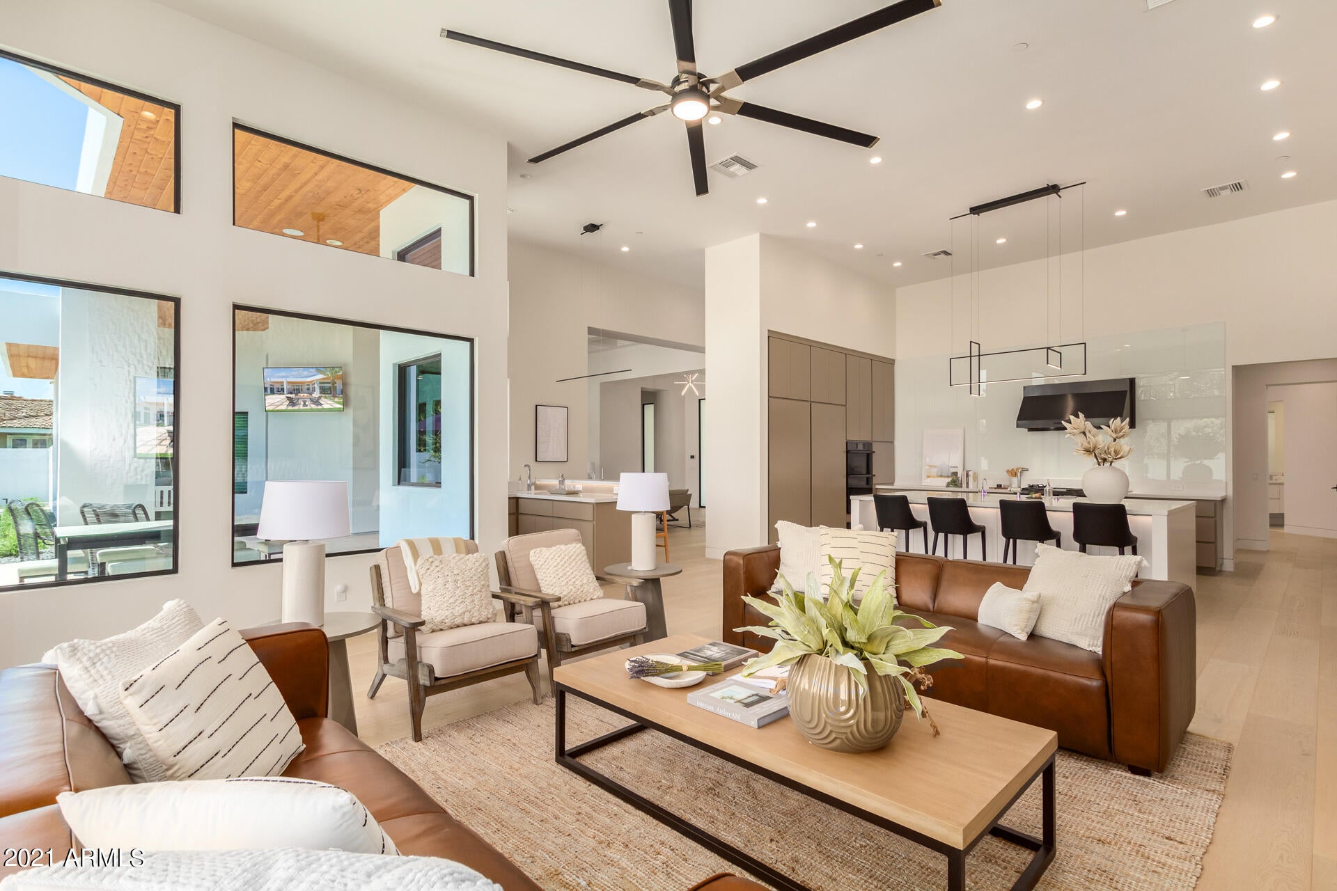 ARCADIA BLK 20 - Residential