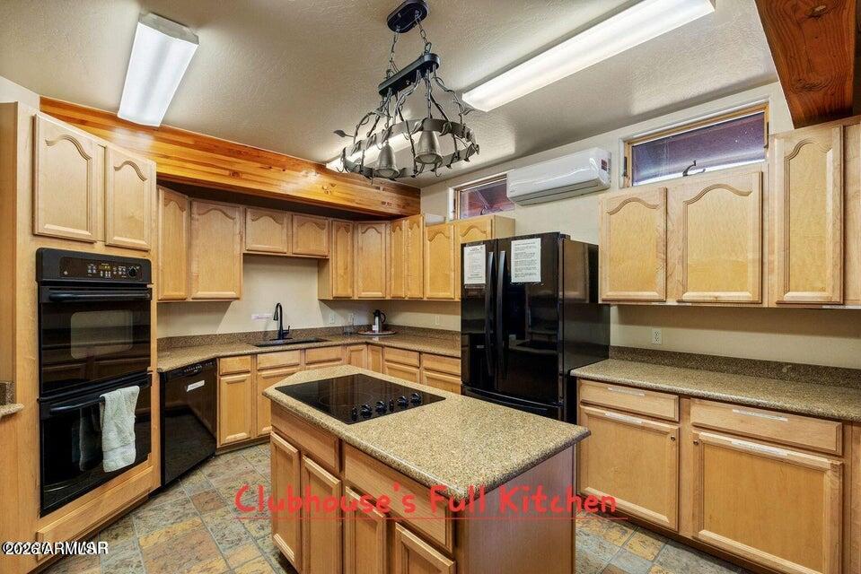 MOUNTAIN LODGES UNIT 3 - Residential