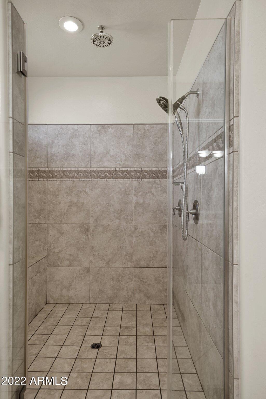 ARBOLEDA UNIT 2 - Residential