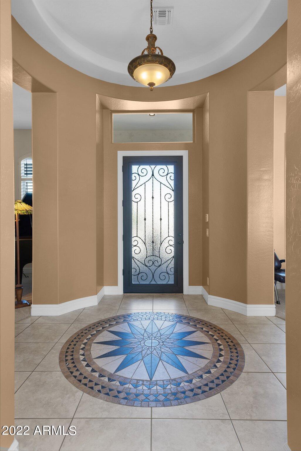 ARBOLEDA UNIT 2 - Residential