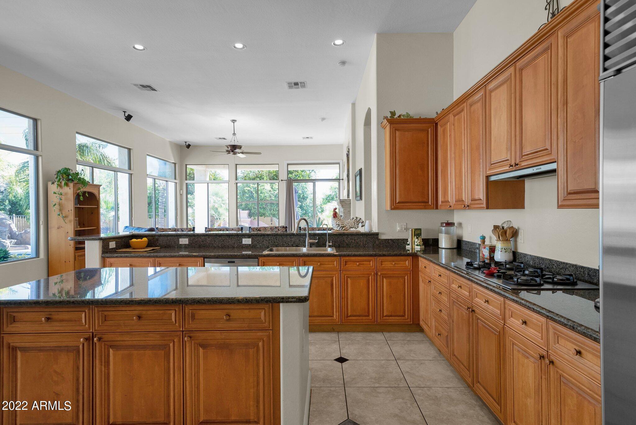 ARBOLEDA UNIT 2 - Residential