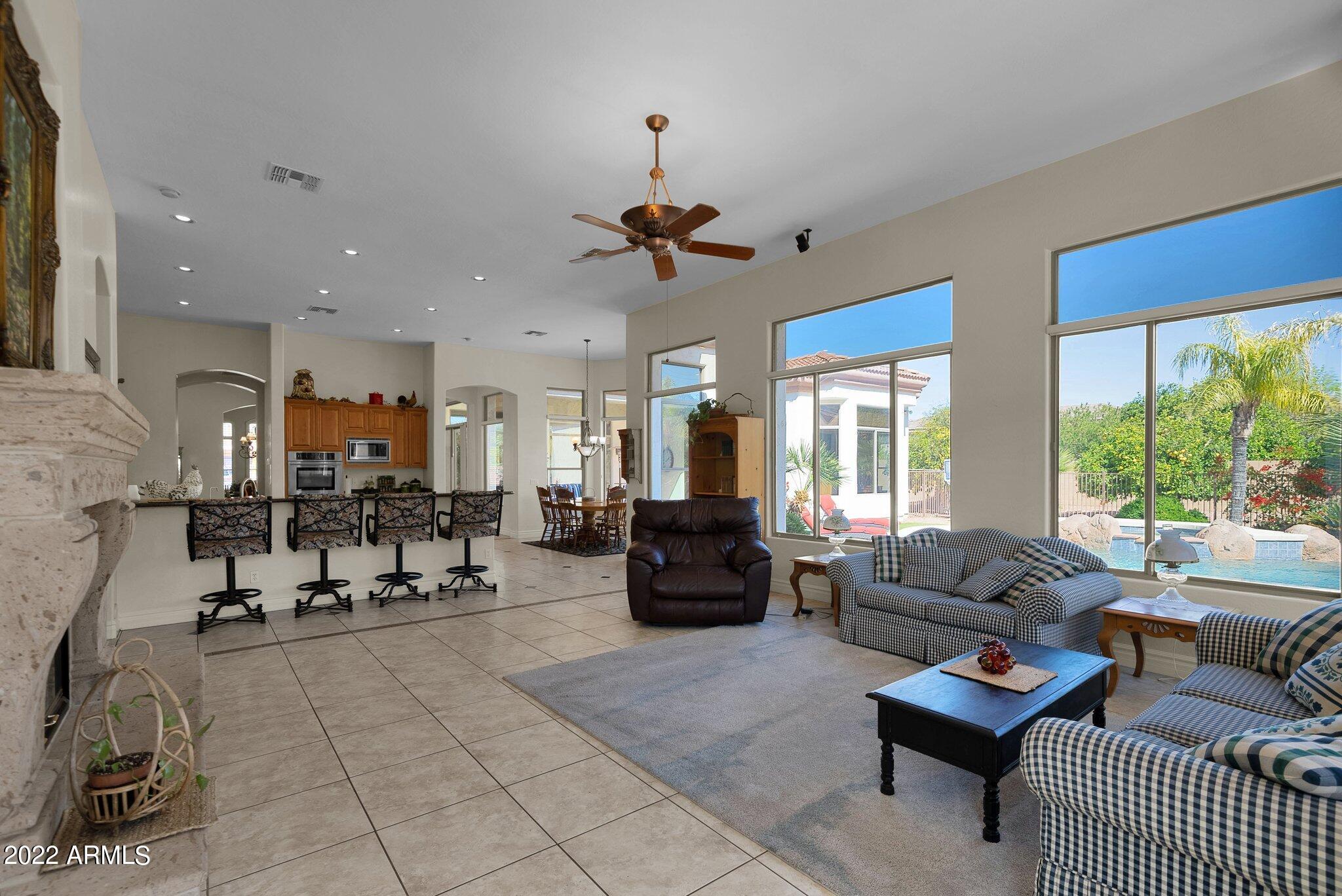 ARBOLEDA UNIT 2 - Residential