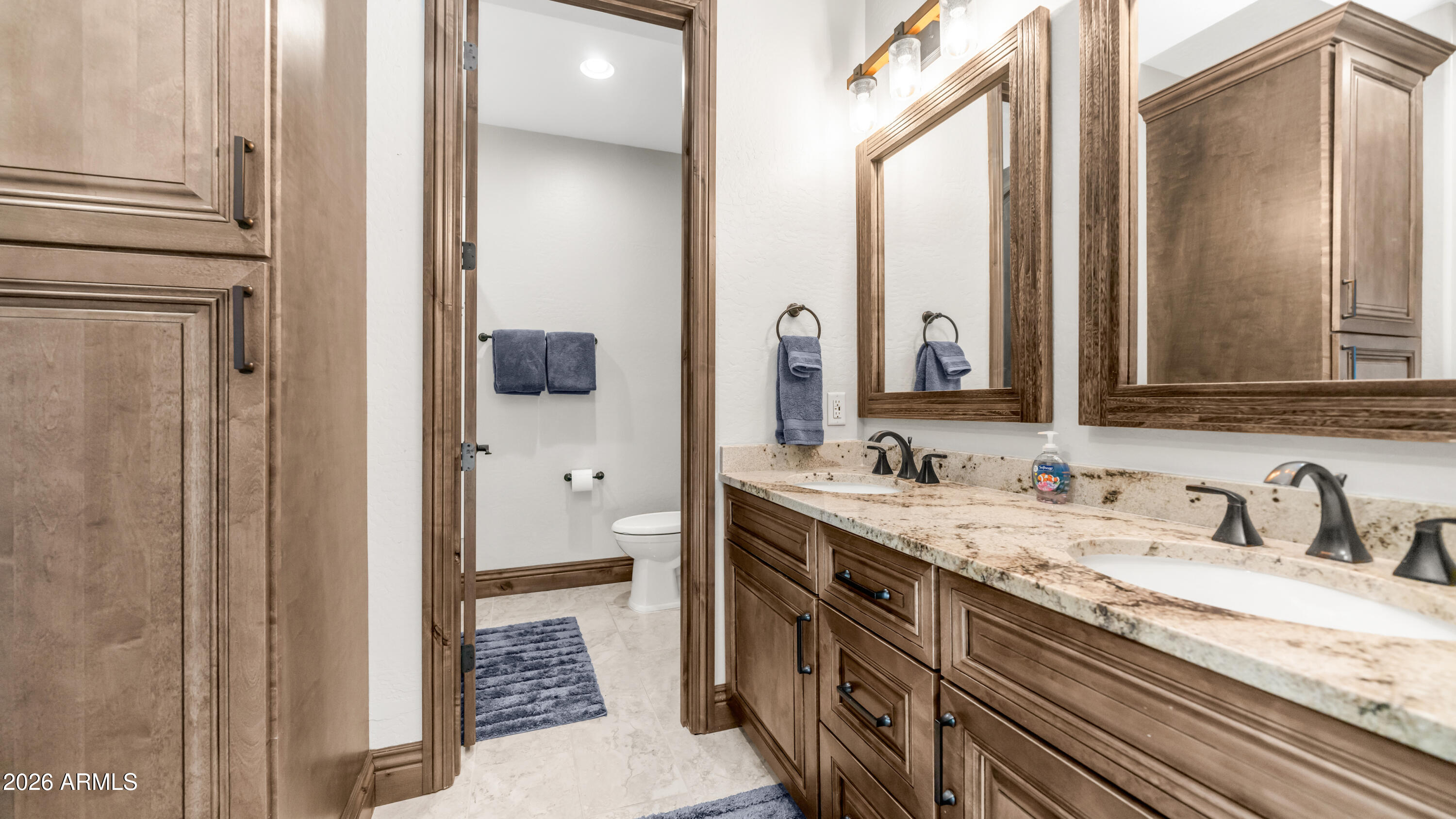 LAVEEN FARMS - Residential