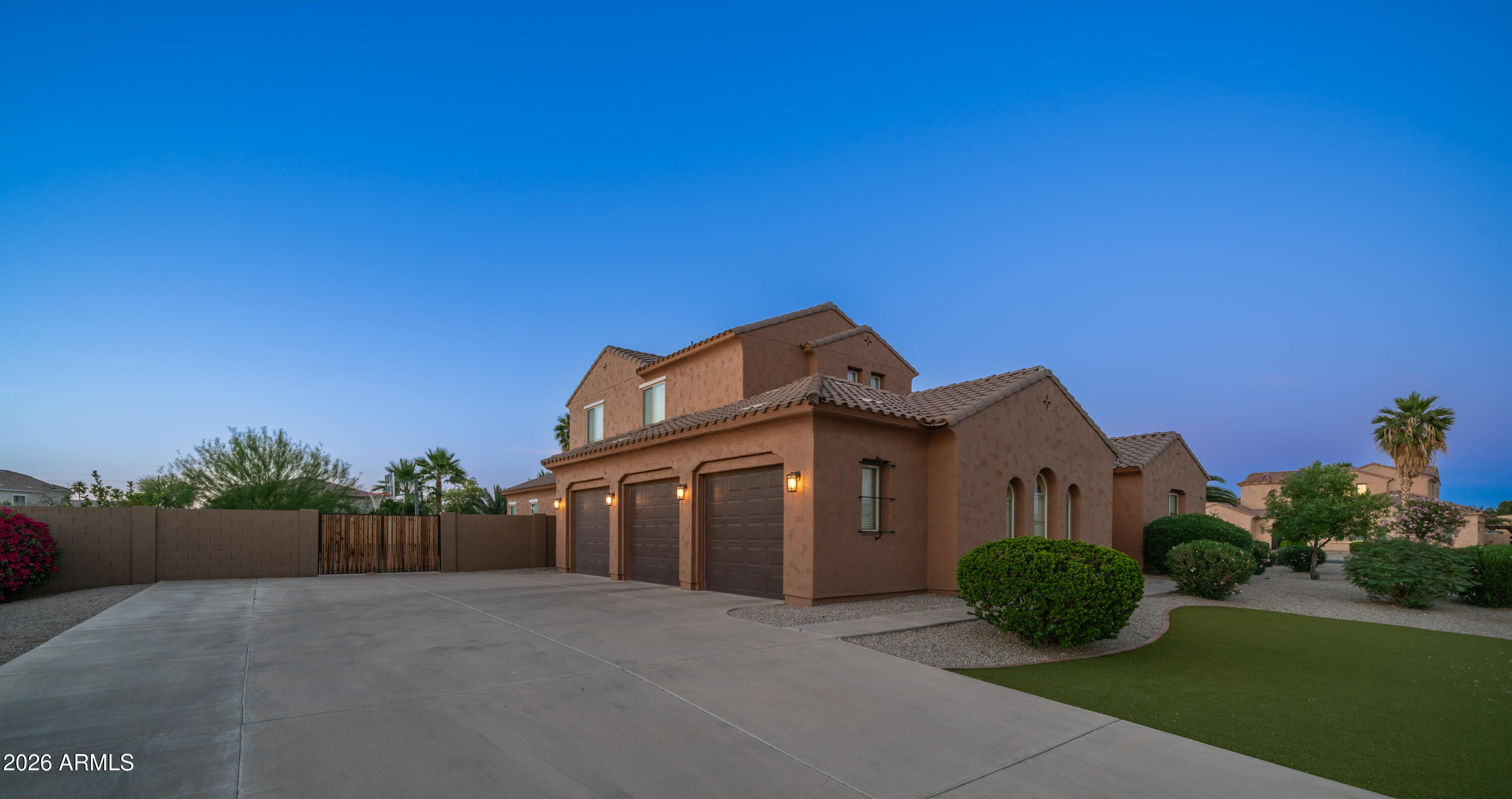 LAVEEN FARMS - Residential