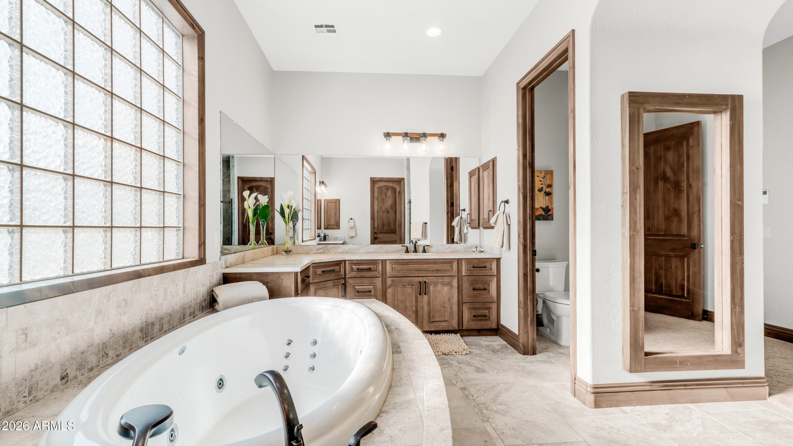 LAVEEN FARMS - Residential