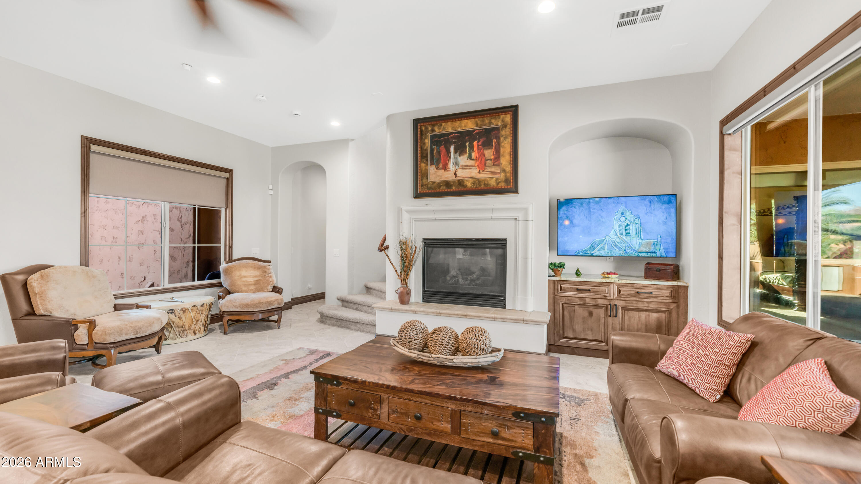LAVEEN FARMS - Residential