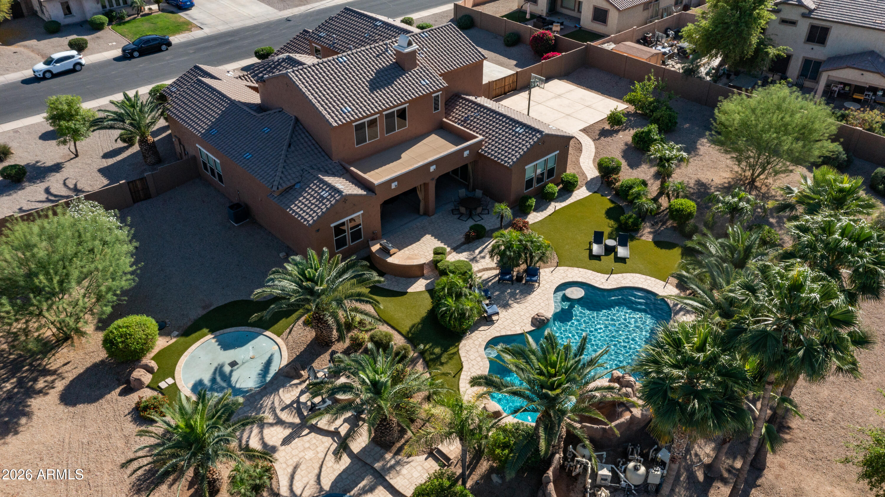 LAVEEN FARMS - Residential