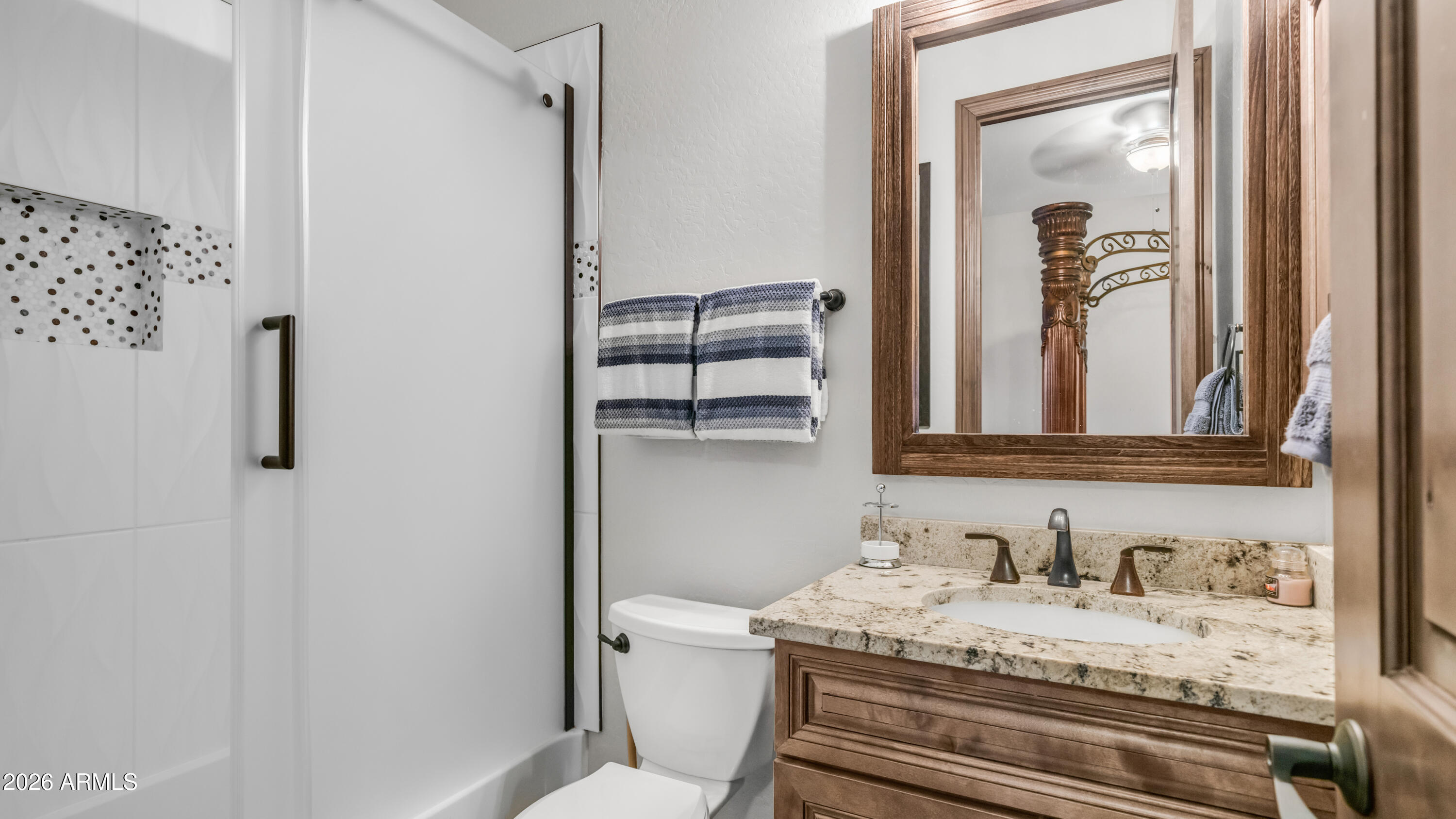 LAVEEN FARMS - Residential