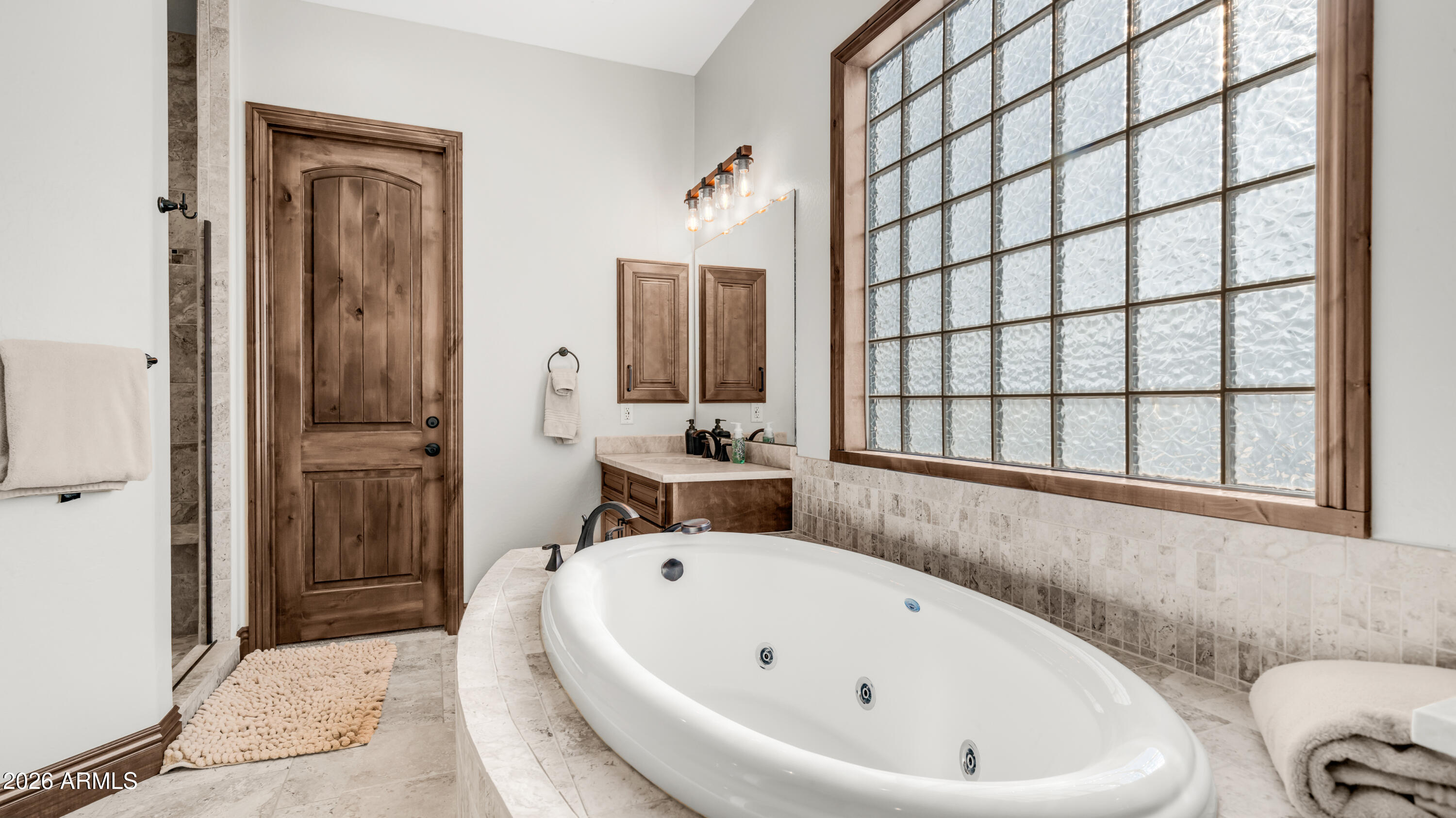 LAVEEN FARMS - Residential