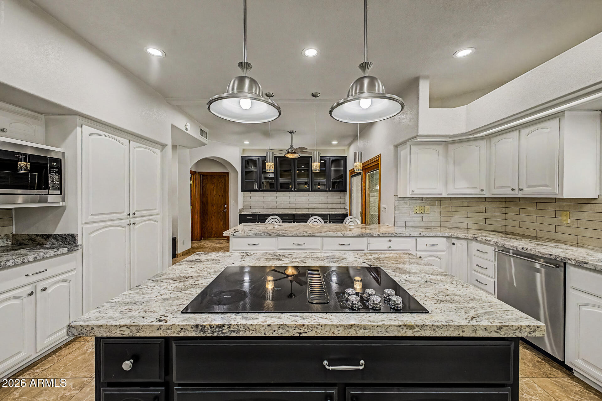 HAMILTON ARROWHEAD RANCH - Residential