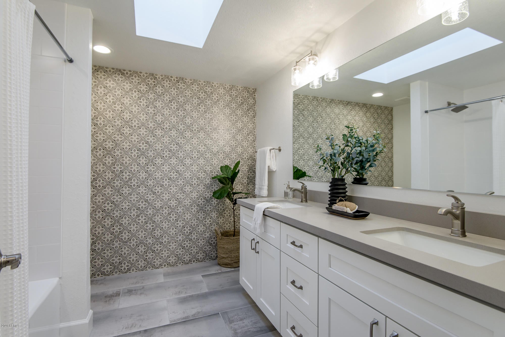 FOX HOLLOW LOT 1-20 TR A-D - Residential