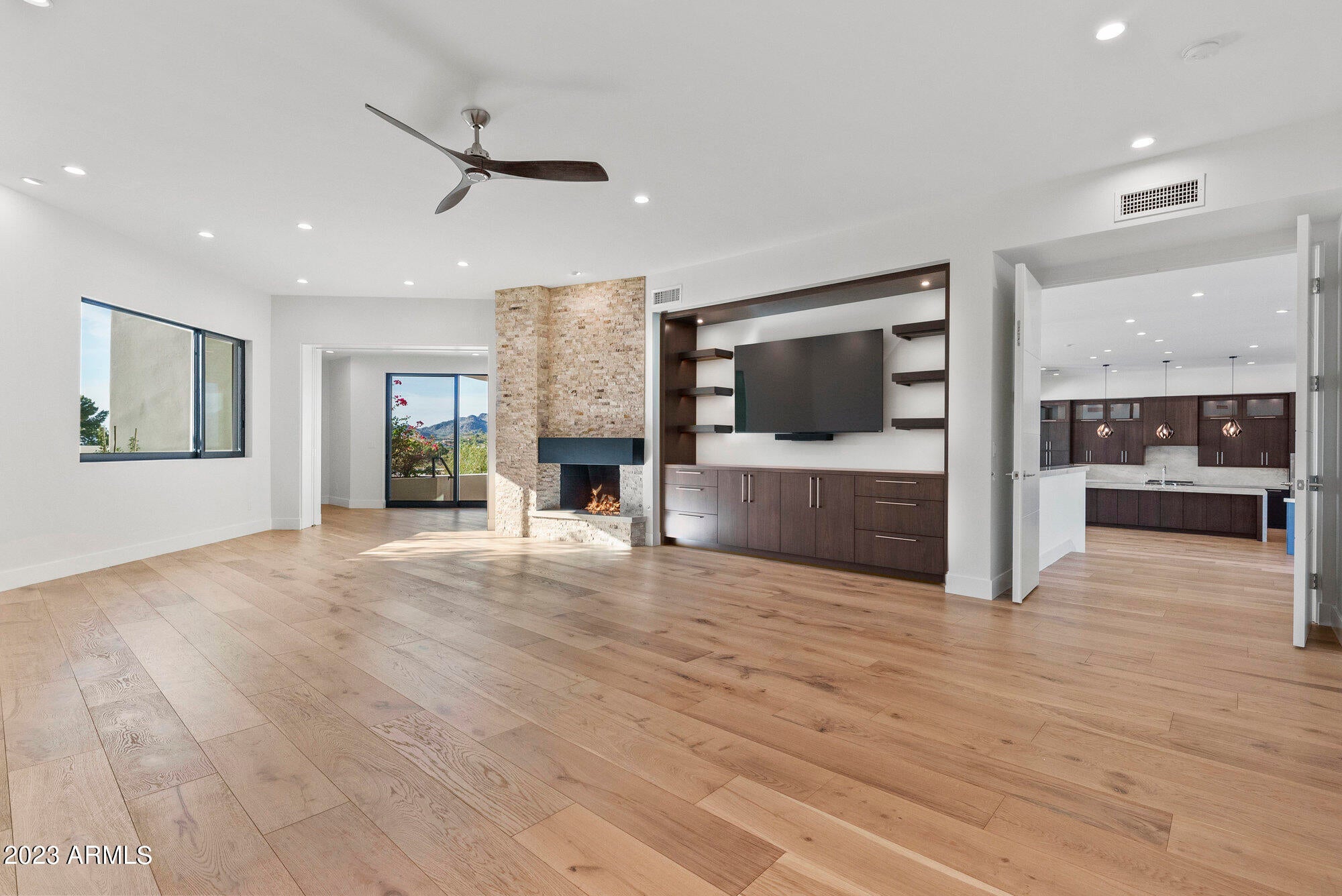 Echo Canyon - Residential