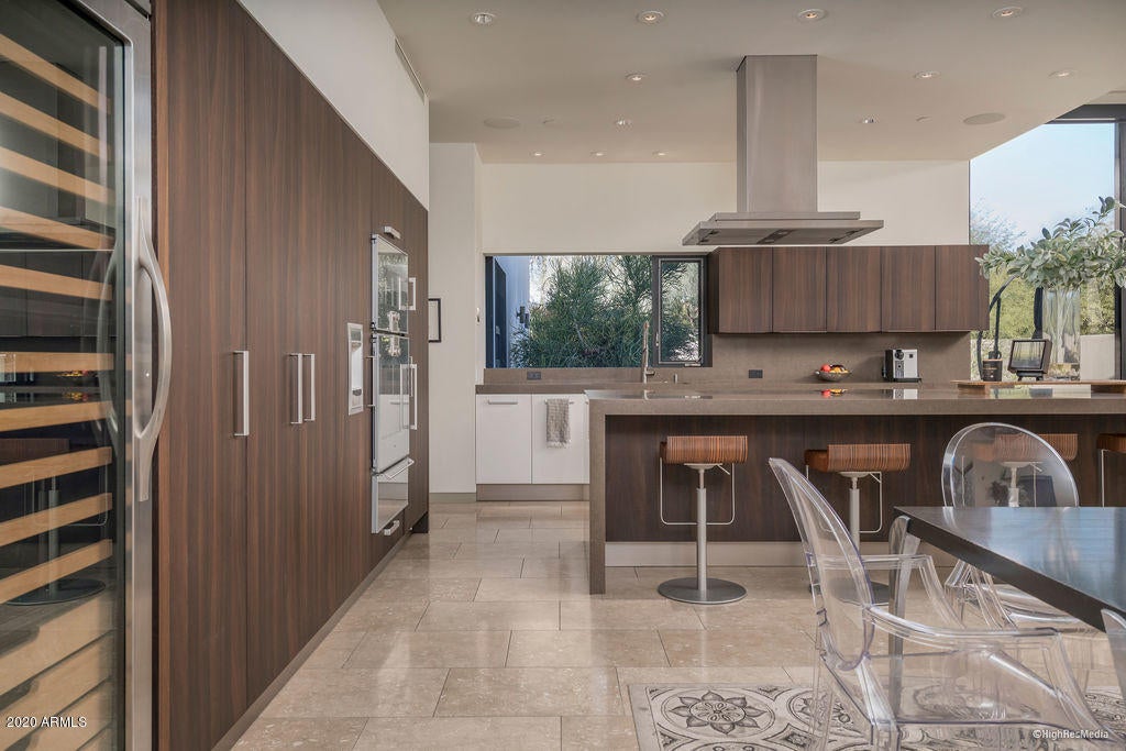 Villa de Cabrillo - Residential