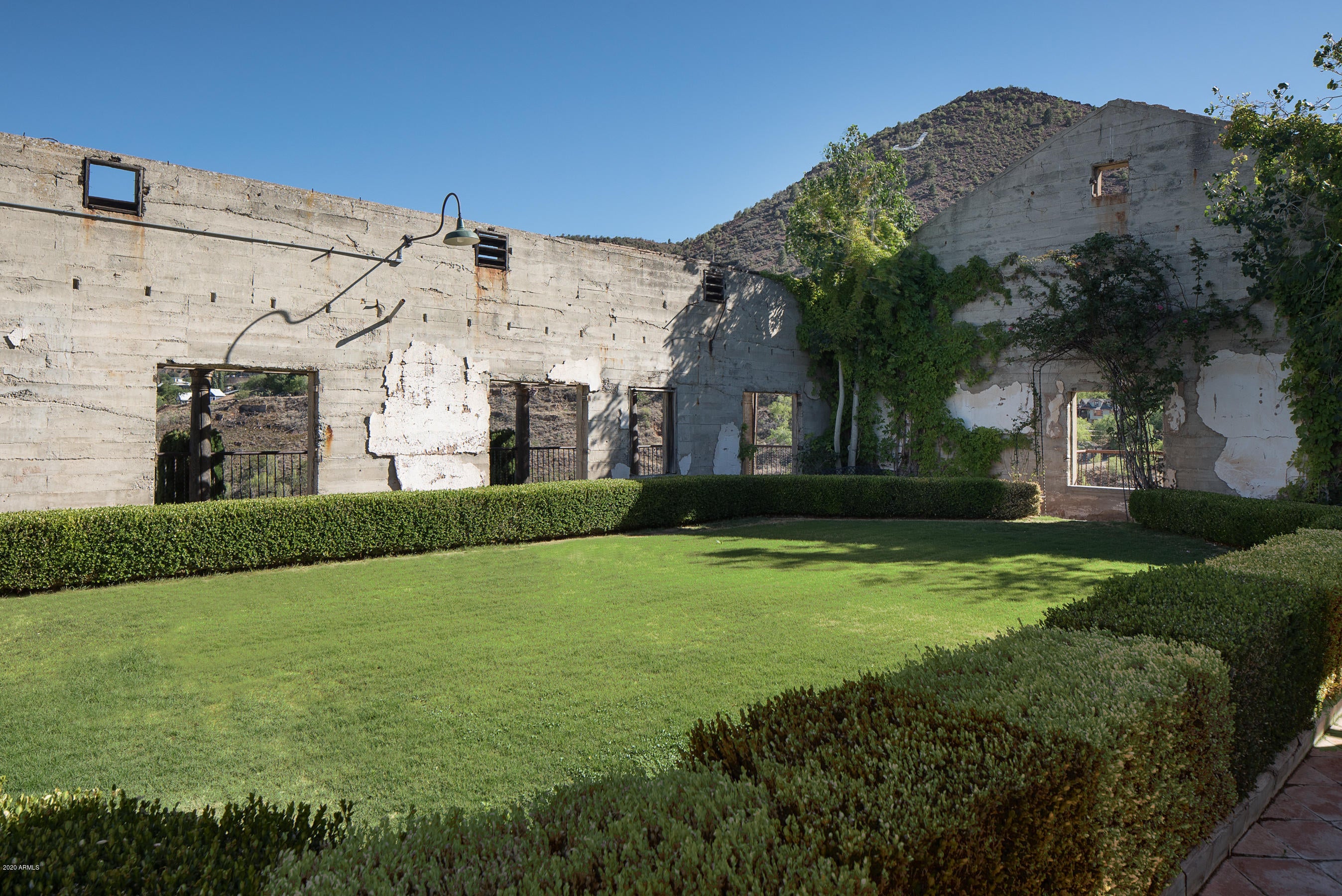 Under 5 Acres - Residential