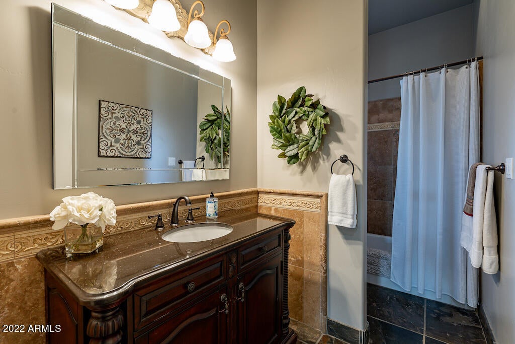 ESTATES AT MCQUEEN - Residential