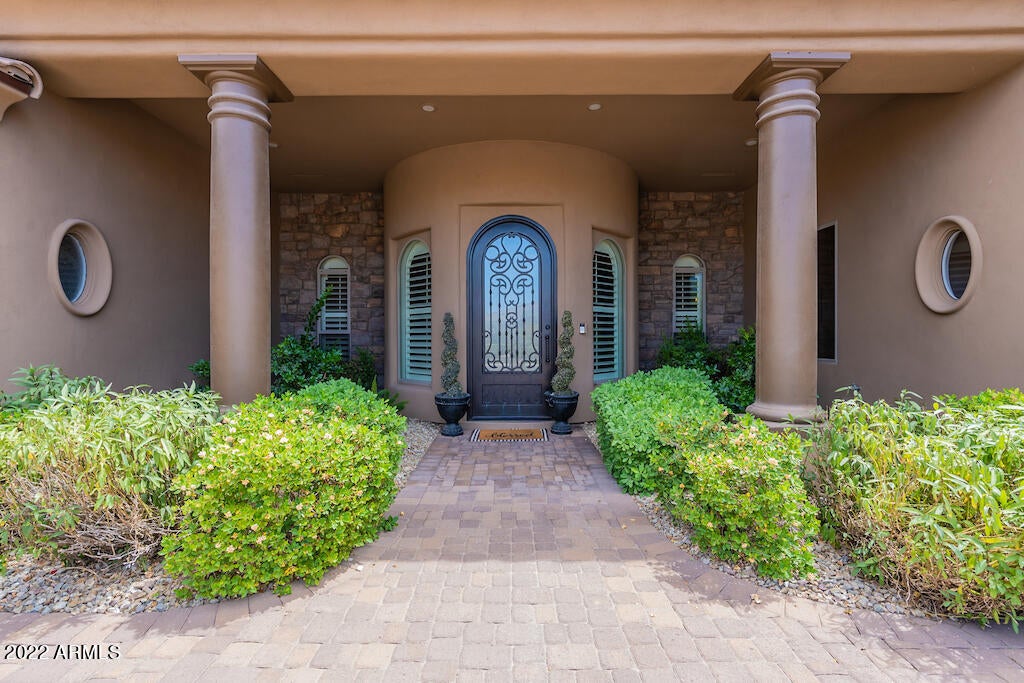 ESTATES AT MCQUEEN - Residential