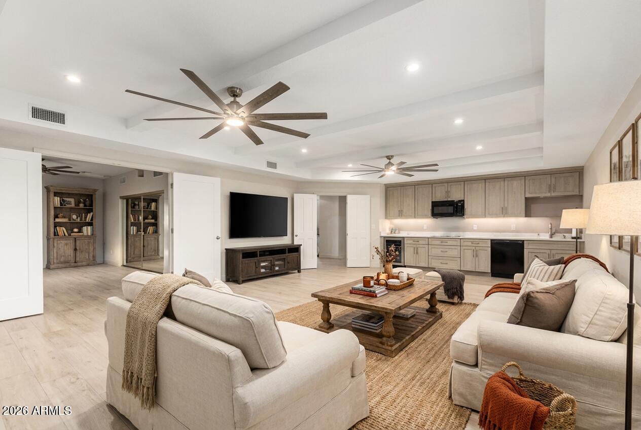 SKY MOUNTAIN ESTATES LT 1-98 99A 100A TR A-H J-N - Residential