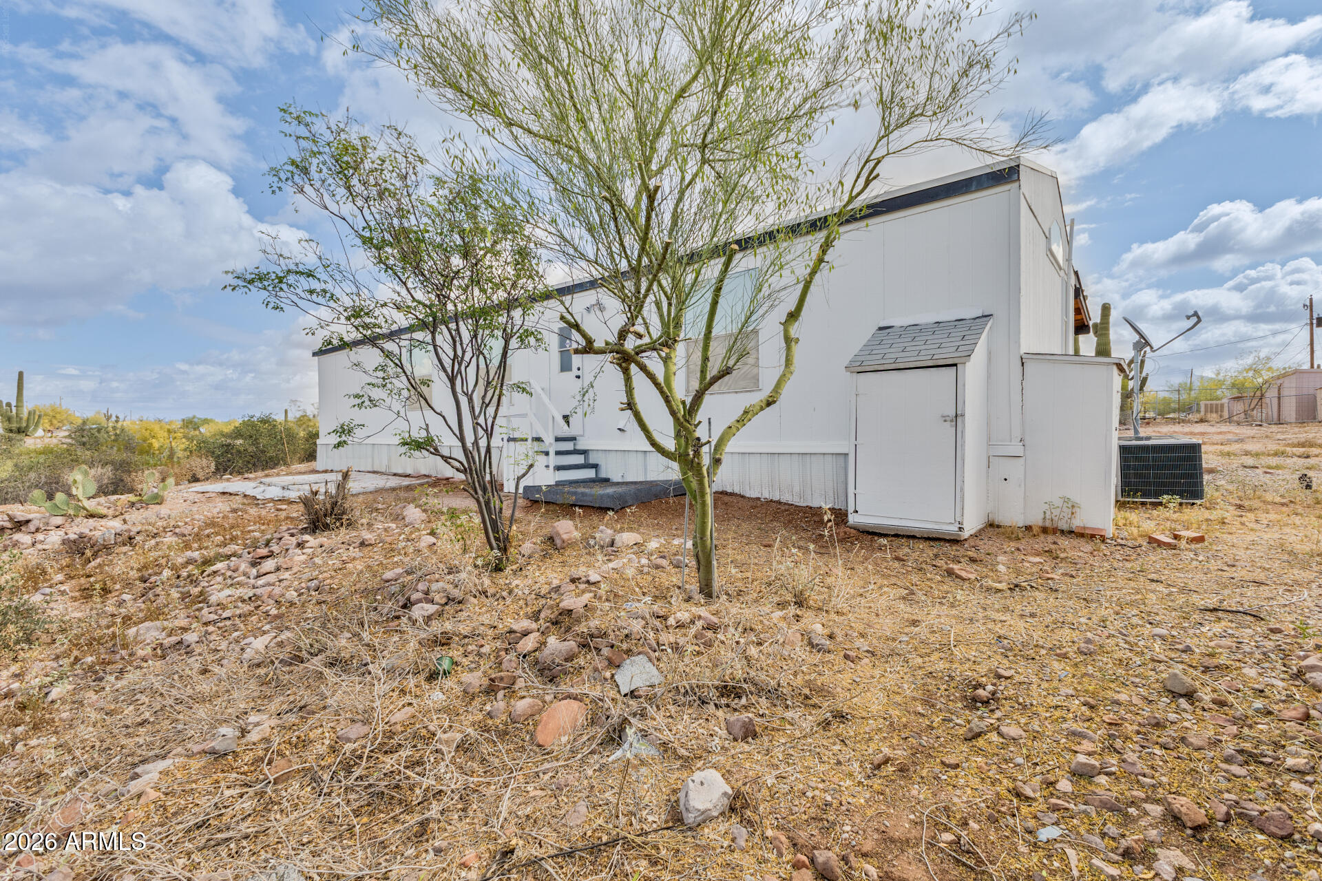 S22 T1N R8E - Residential