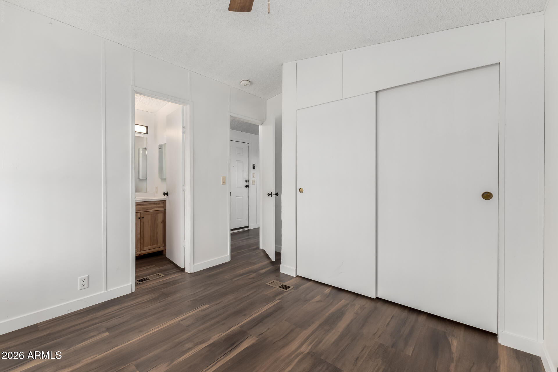 S22 T1N R8E - Residential
