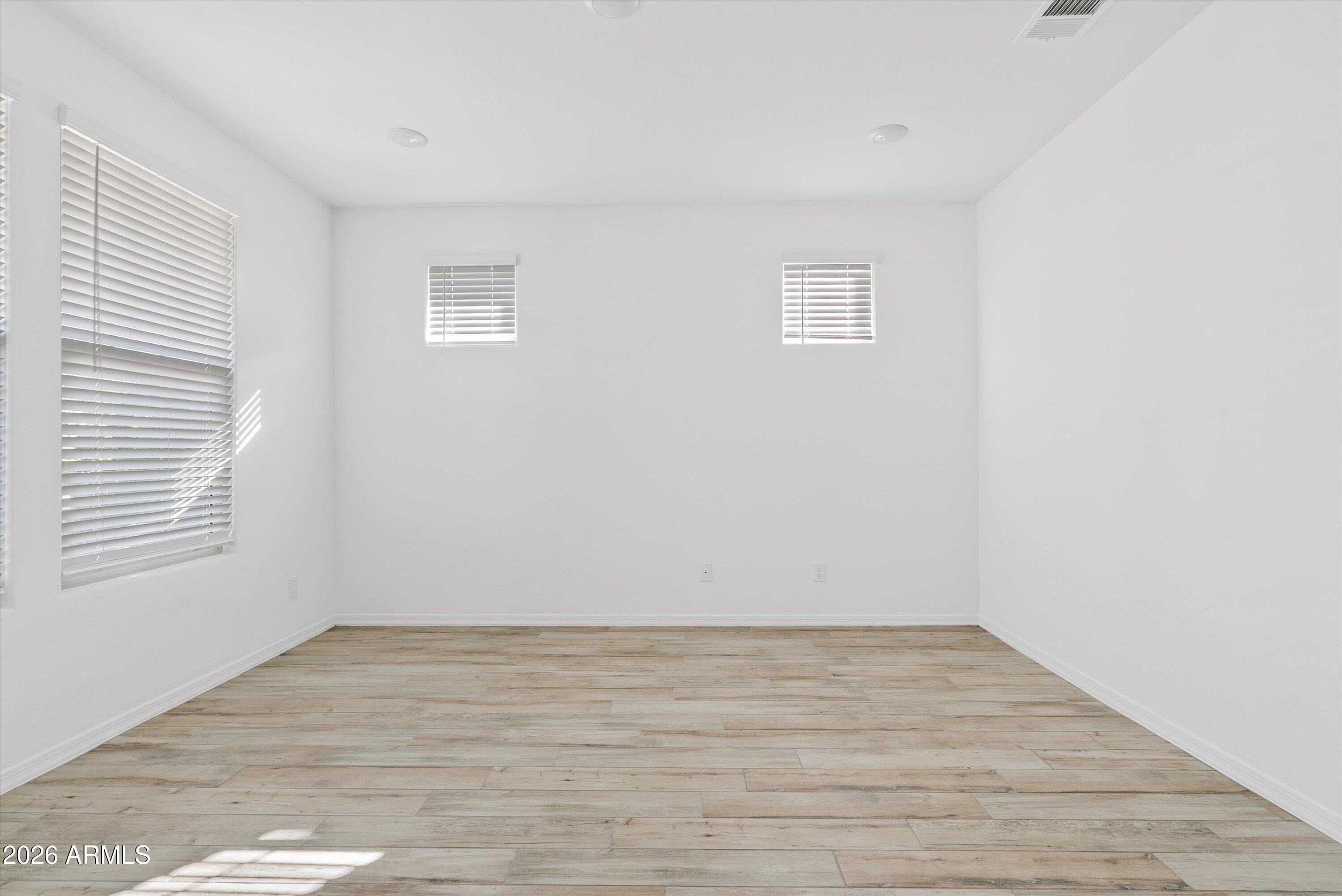 EASTMARK DU 3/4 NORTH PHASE 2 AND 3 - Residential