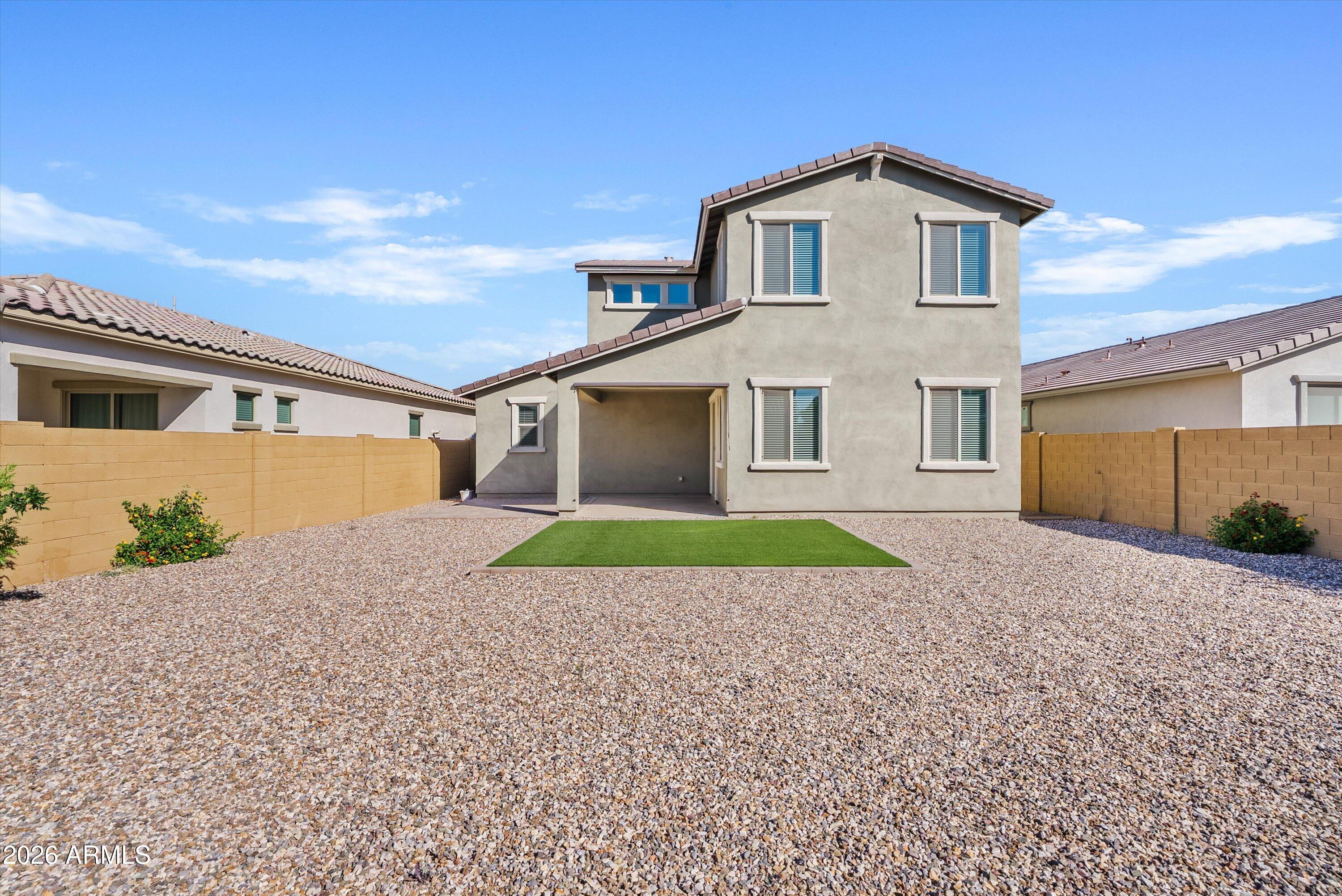 EASTMARK DU 3/4 NORTH PHASE 2 AND 3 - Residential