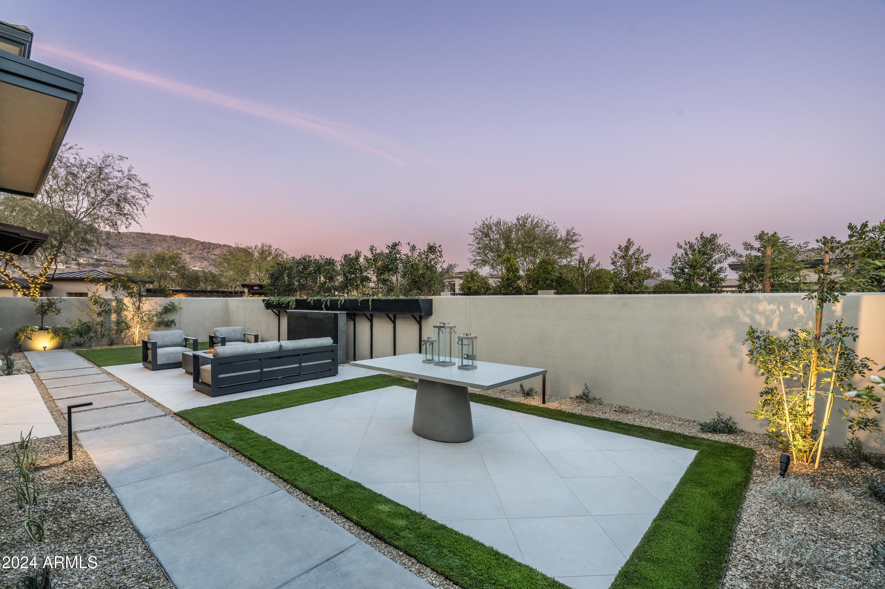 THE VILLAGE AT MOUNTAIN SHADOWS - Residential