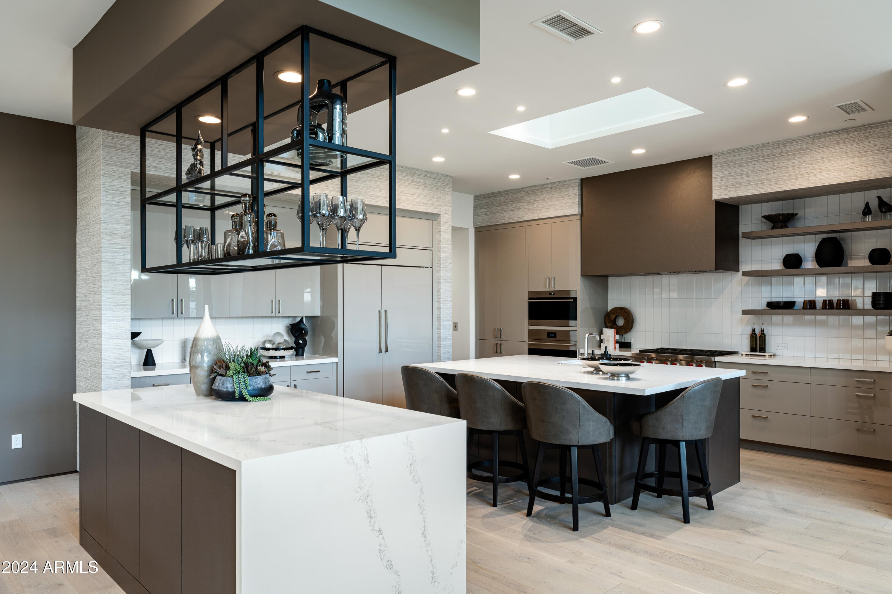 THE VILLAGE AT MOUNTAIN SHADOWS - Residential