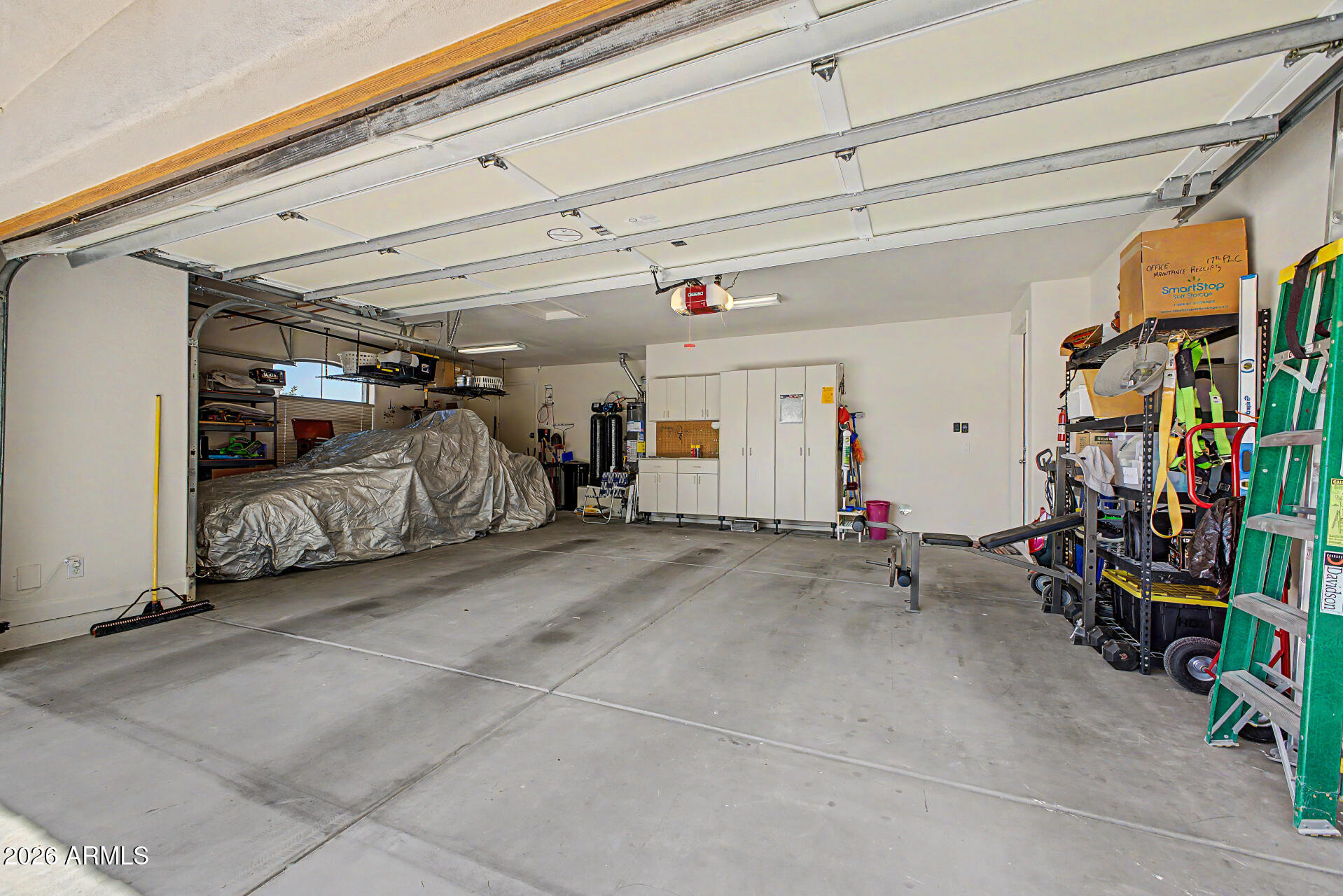 FIELDSTONE ESTATES - Residential