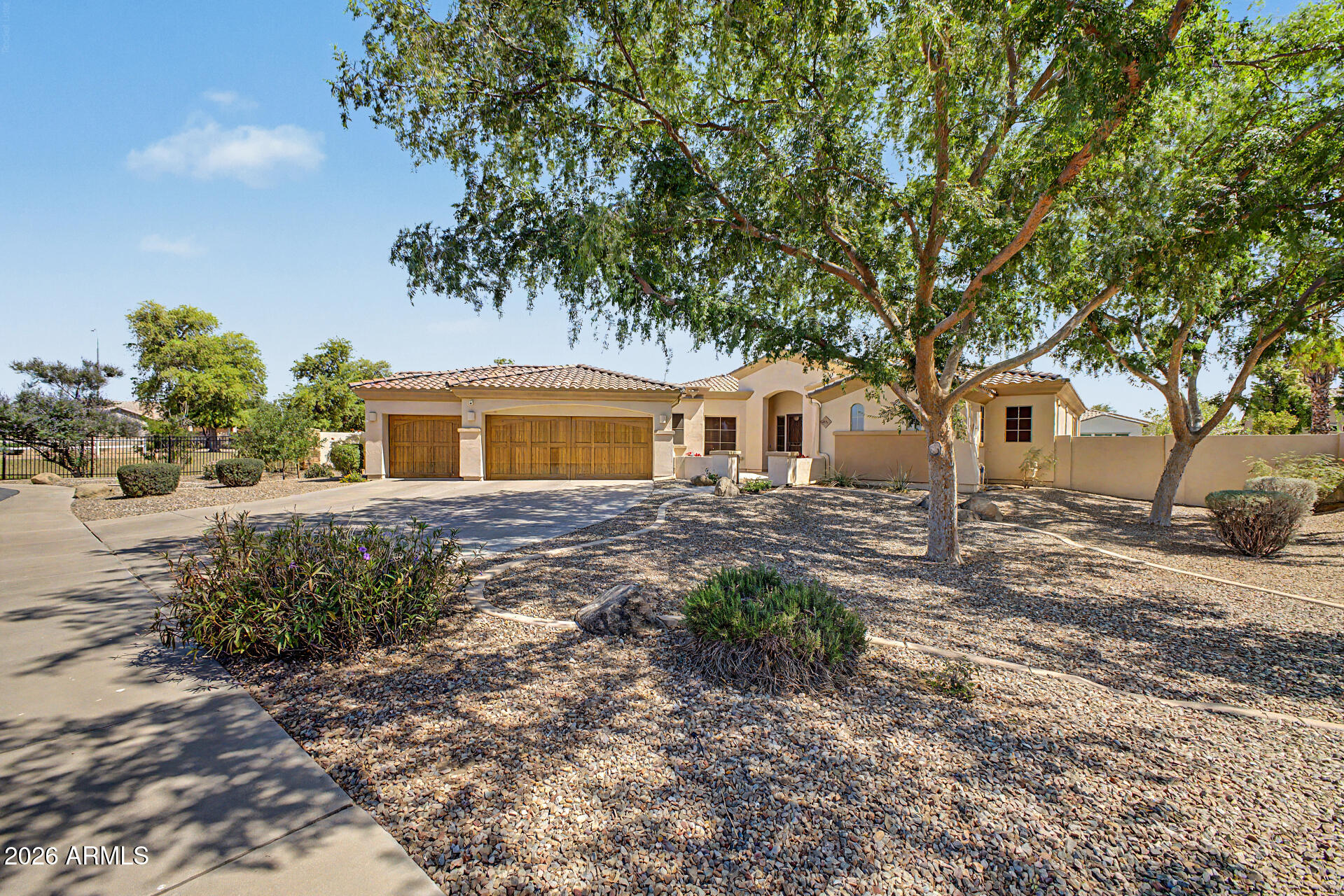 FIELDSTONE ESTATES - Residential