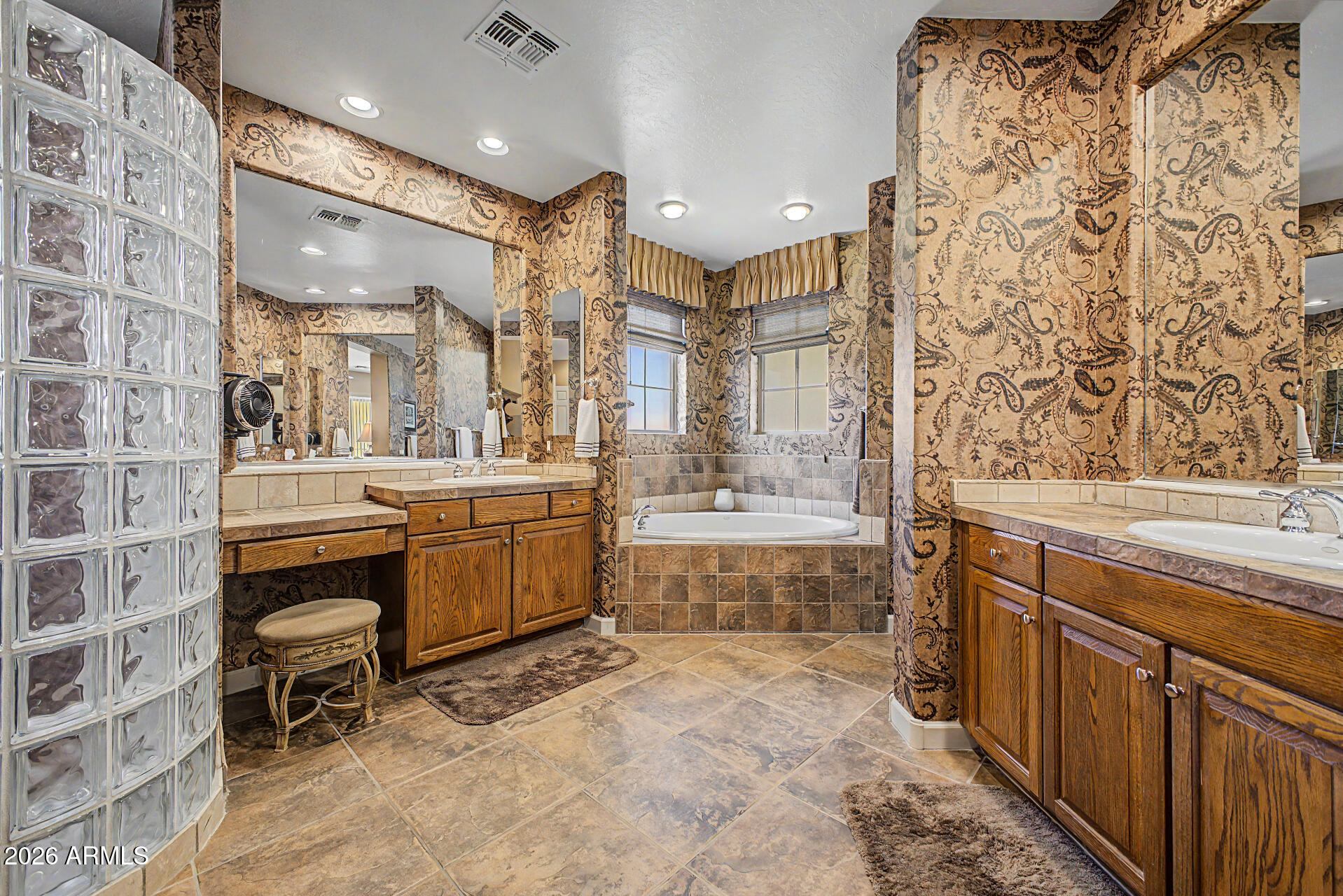 FIELDSTONE ESTATES - Residential