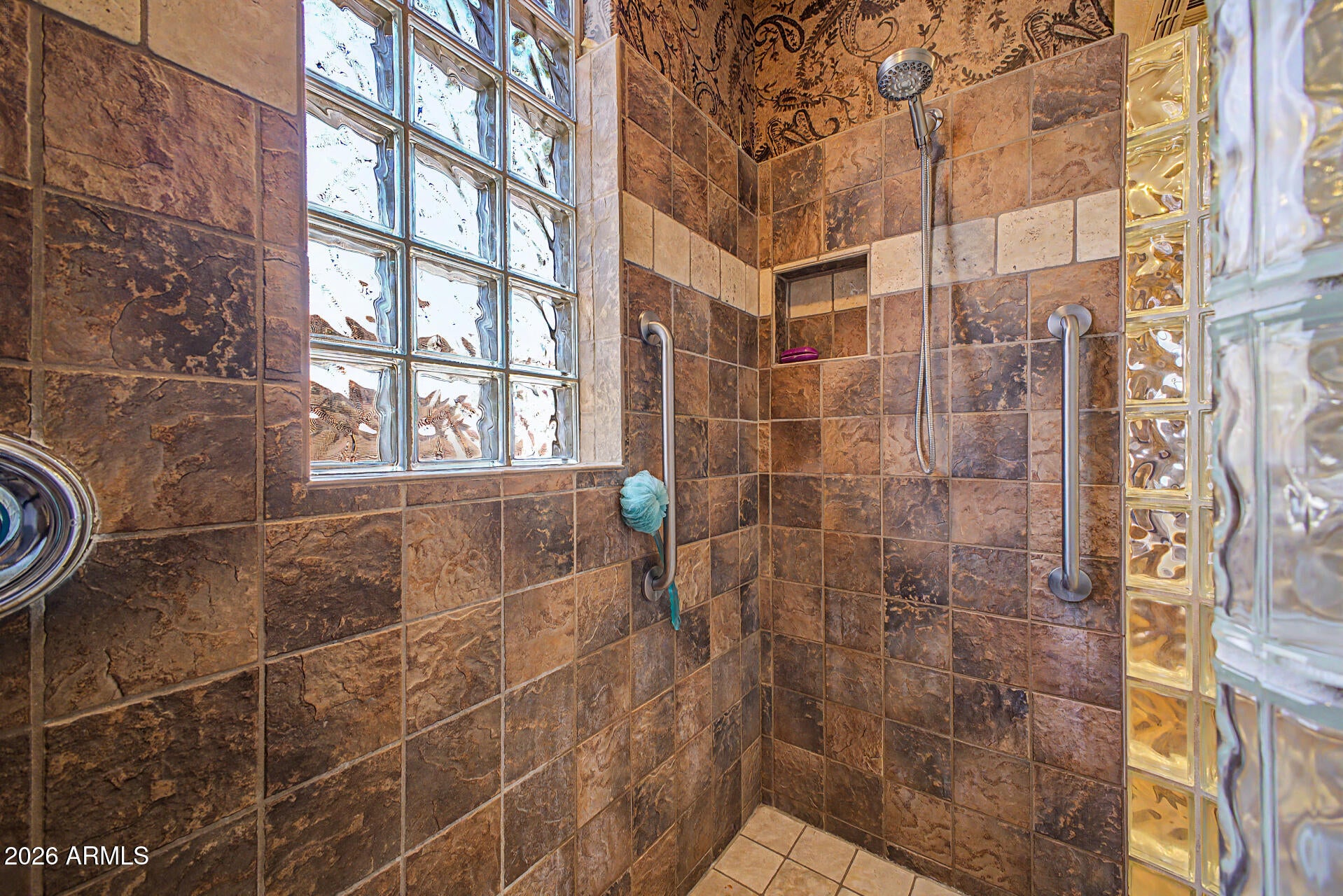 FIELDSTONE ESTATES - Residential
