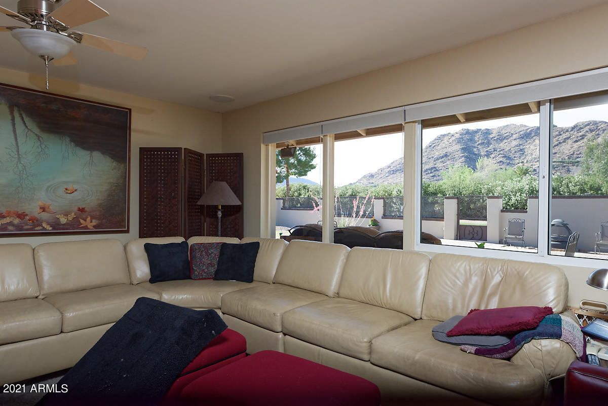 MOUNTAIN SHADOW RESORT AMD - Residential