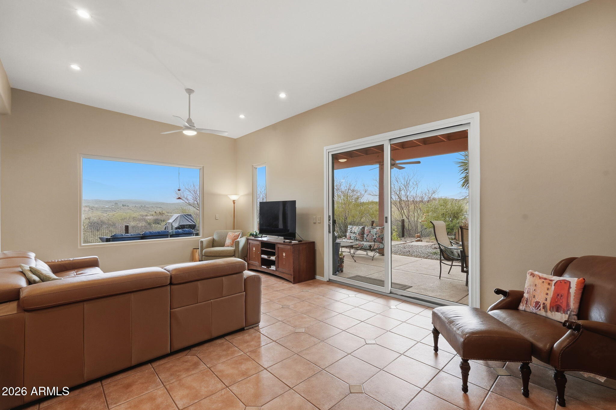 ACADEMY VILLAGE - Residential