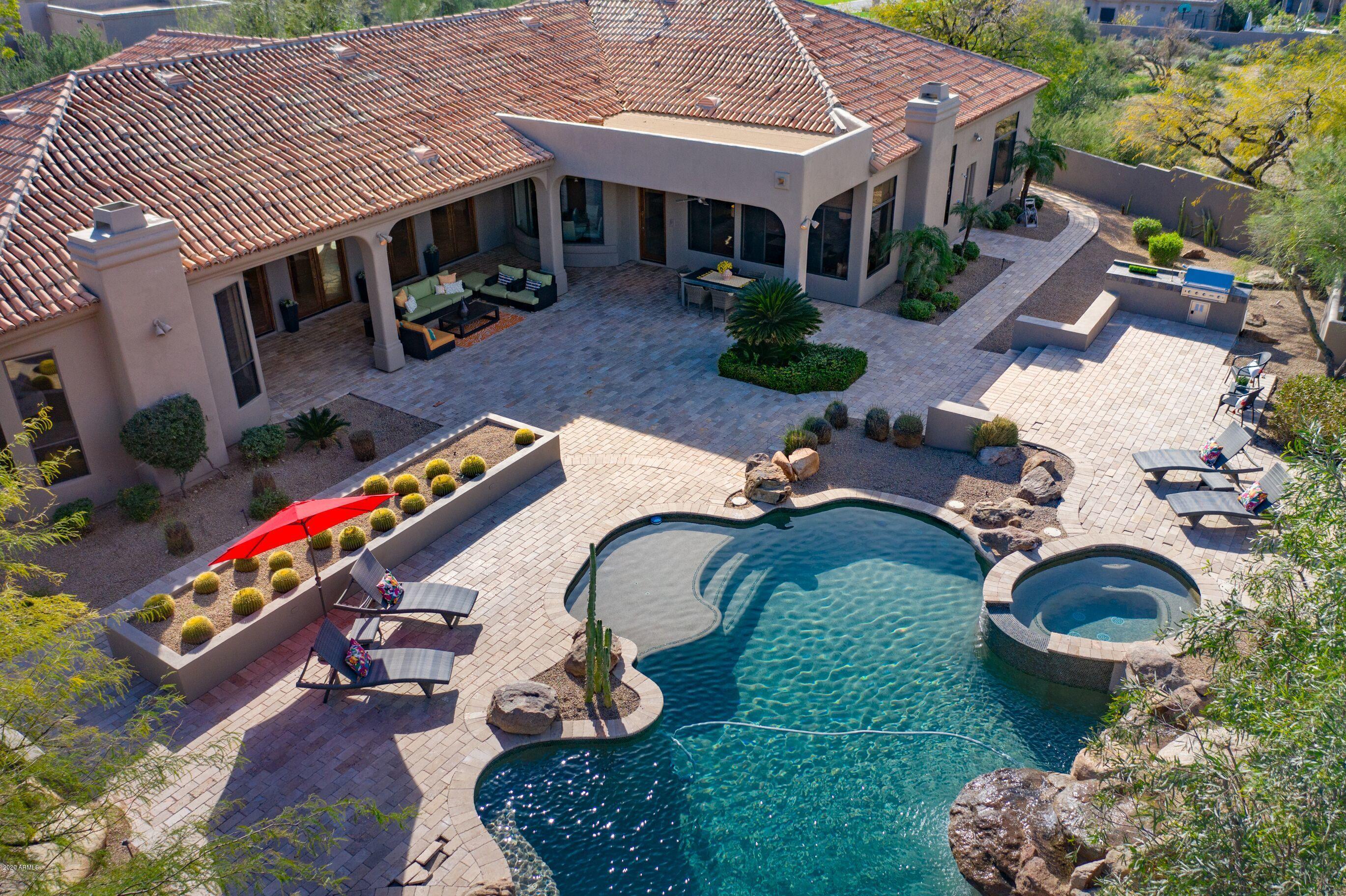 Los Diamantes - Residential