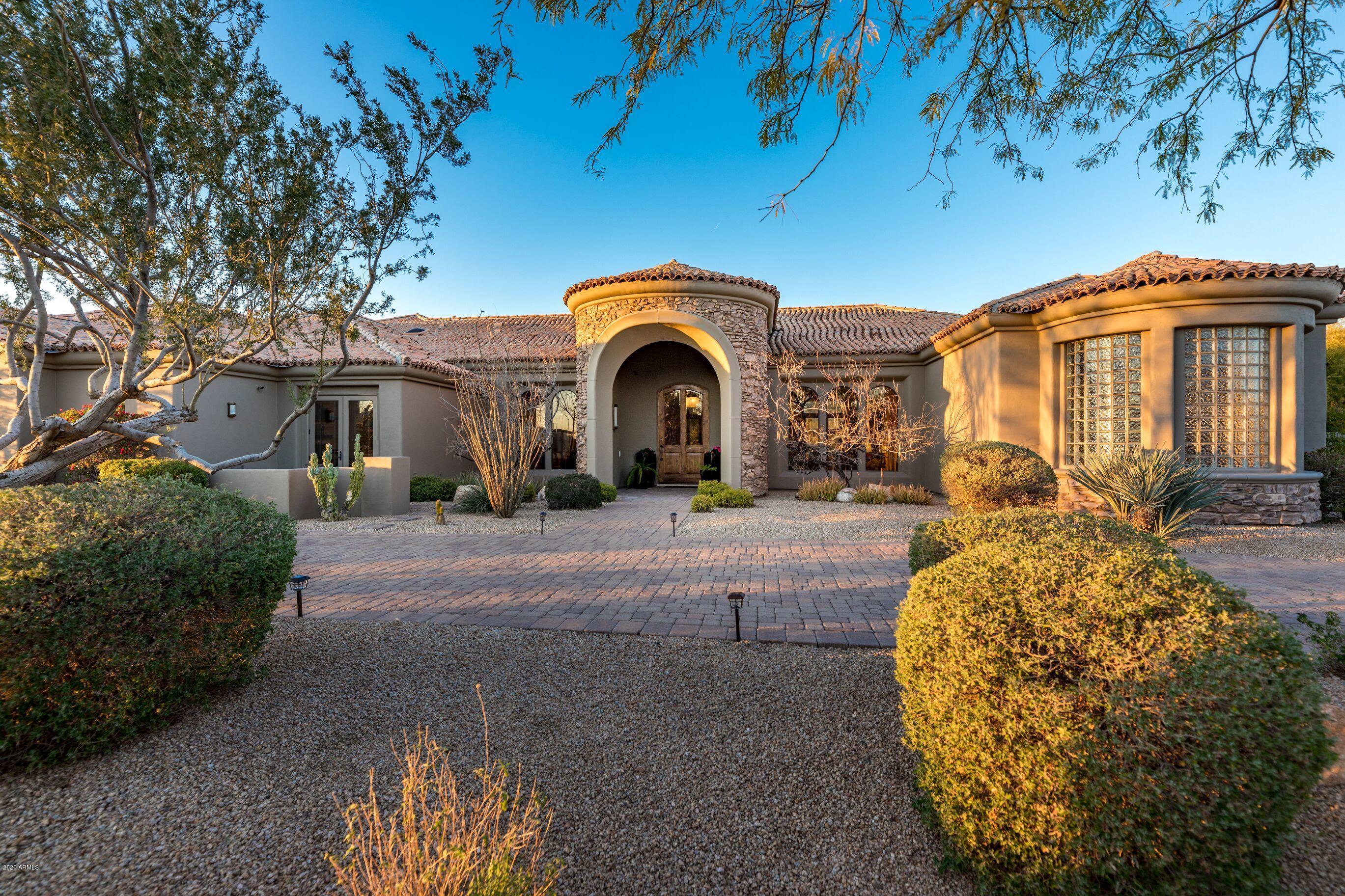 Los Diamantes - Residential