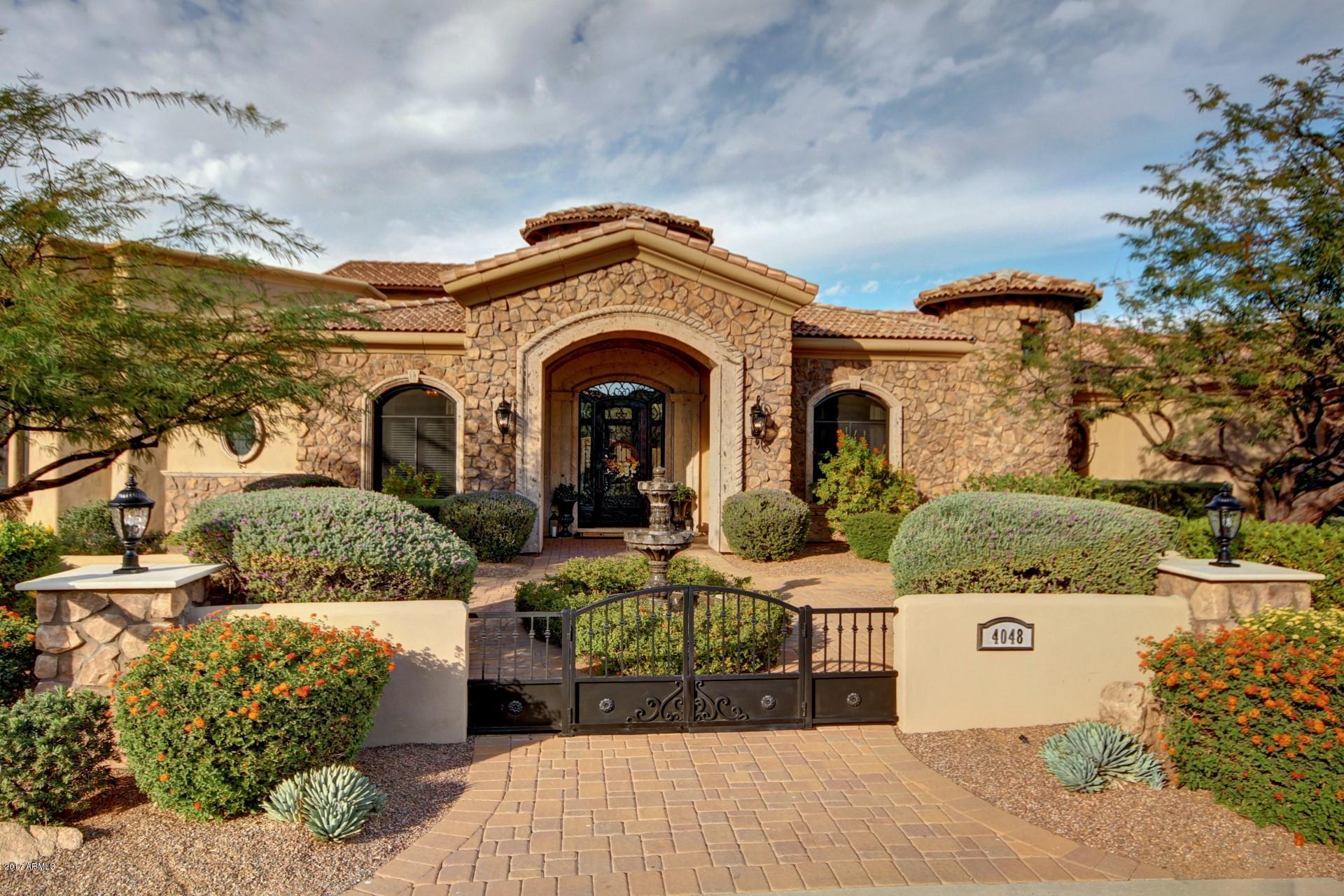 LAS SENDAS - Residential