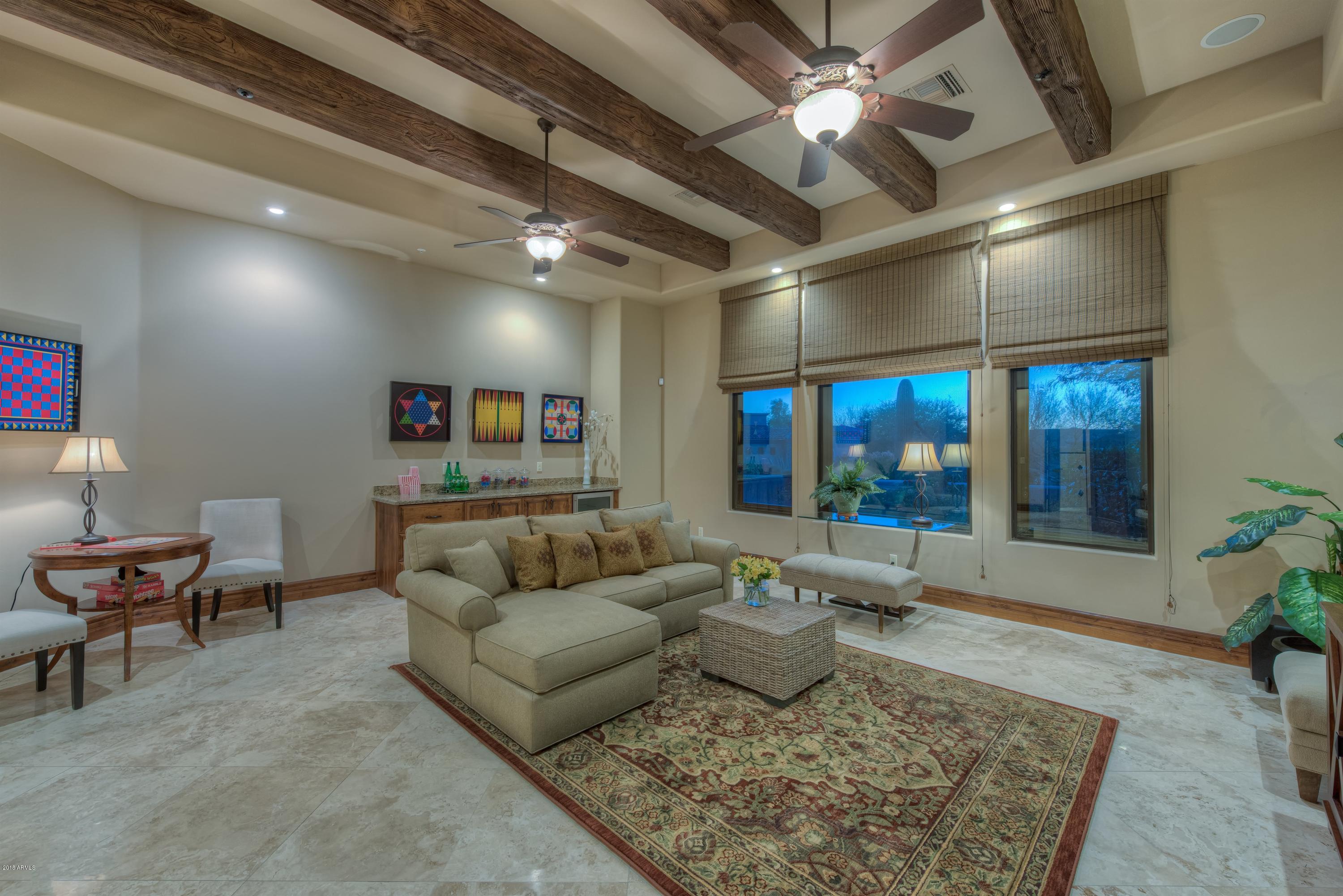 LAS SENDAS - Residential