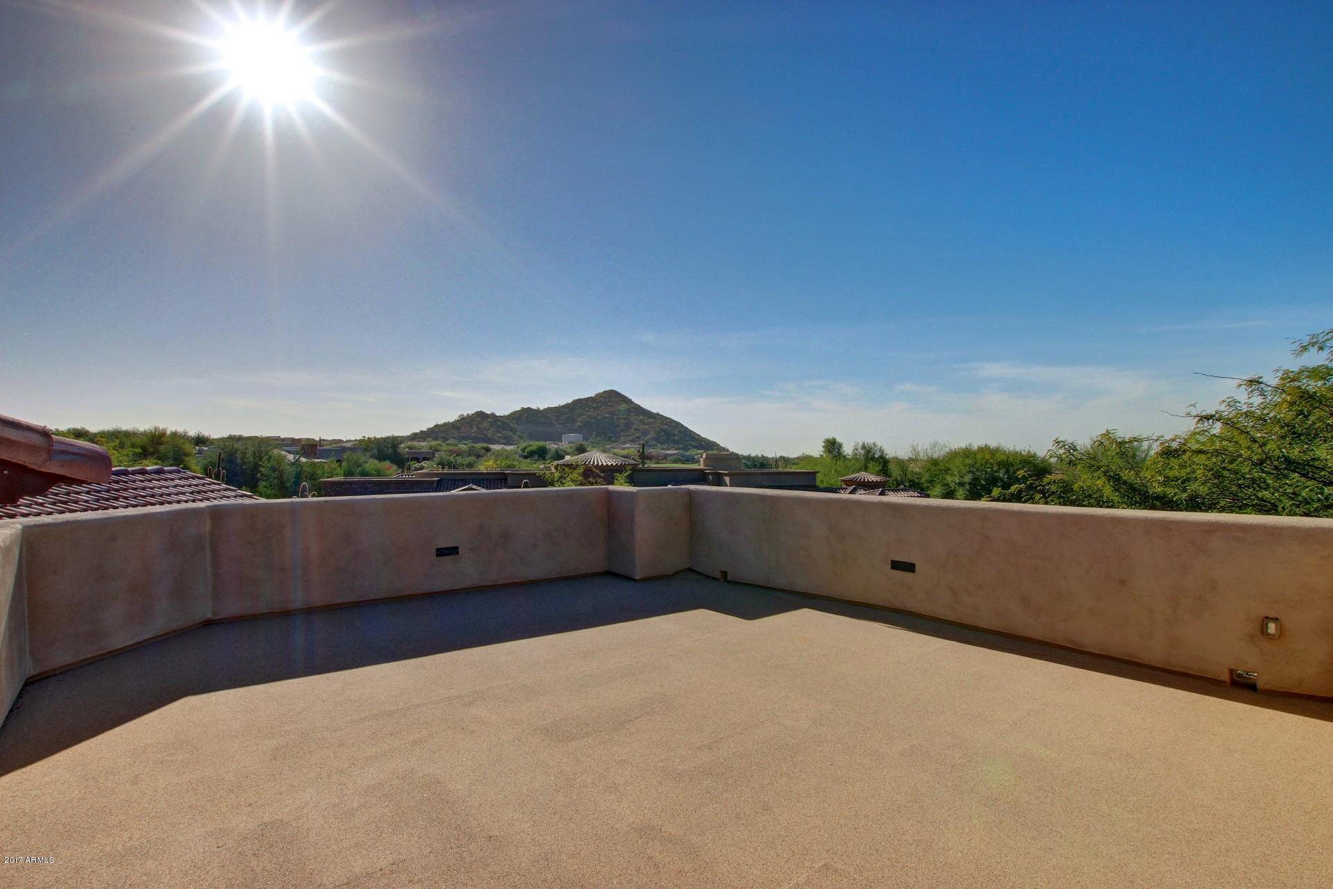 LAS SENDAS - Residential