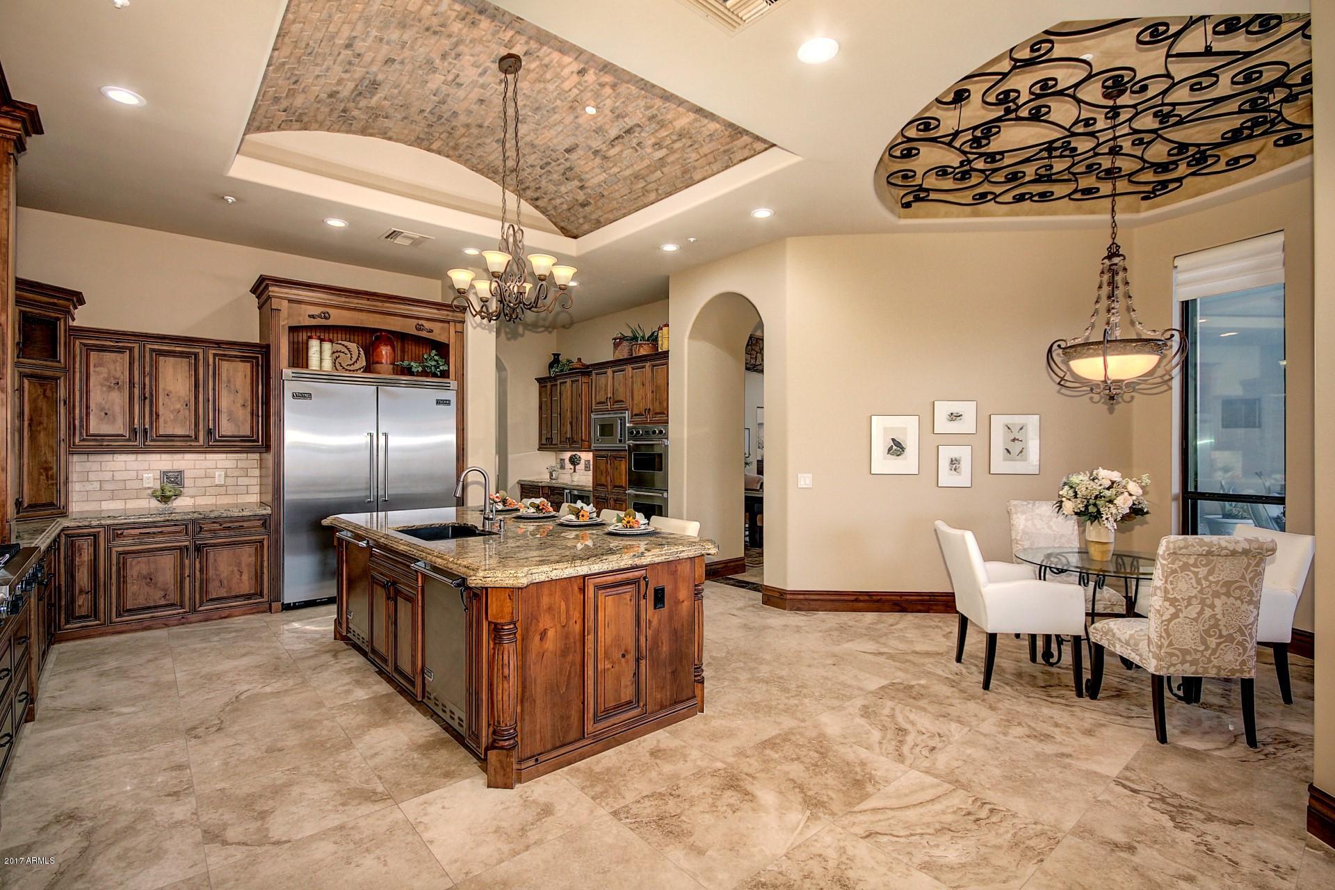 LAS SENDAS - Residential