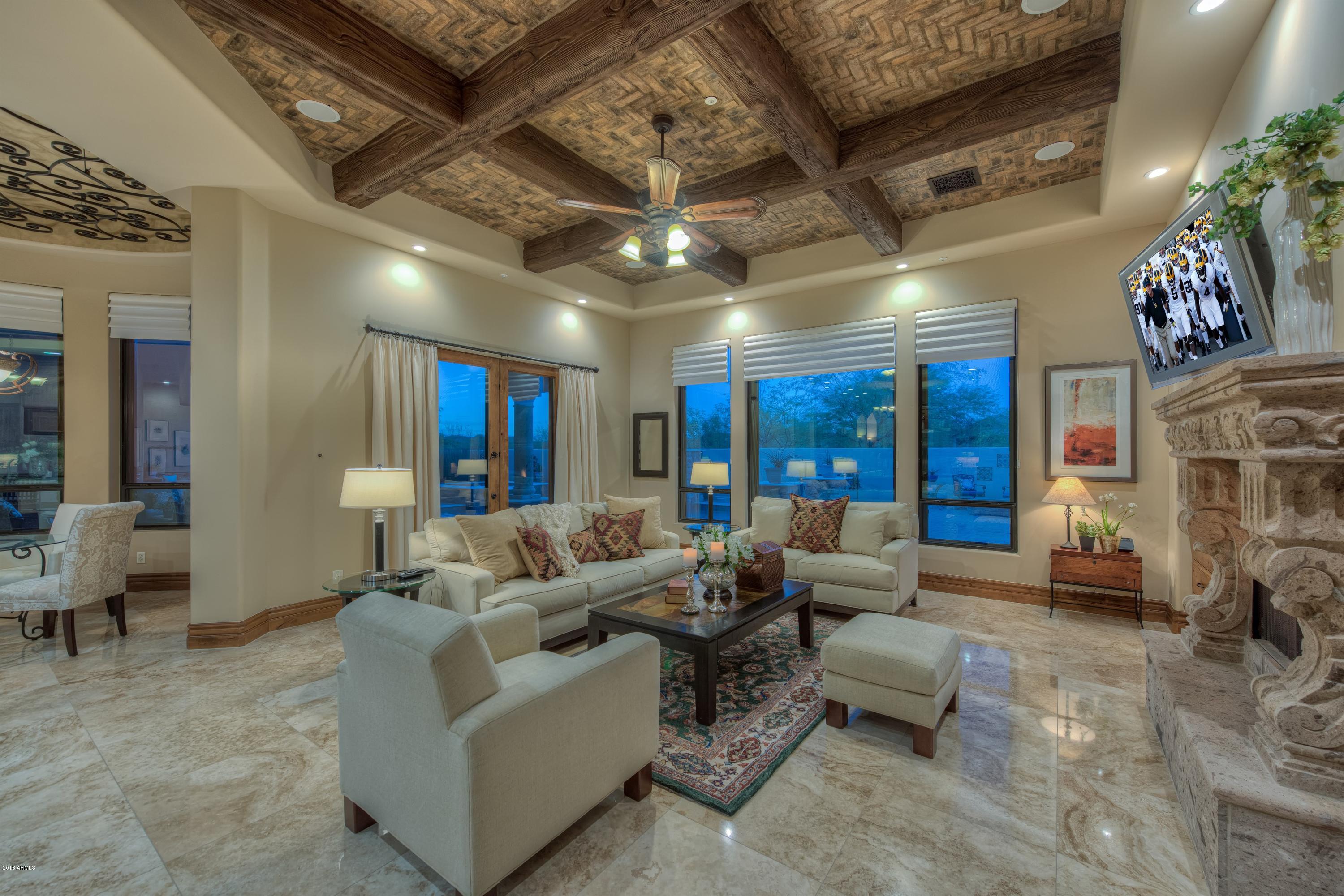 LAS SENDAS - Residential