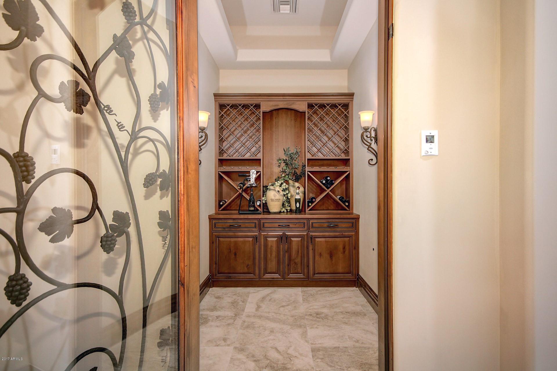 LAS SENDAS - Residential