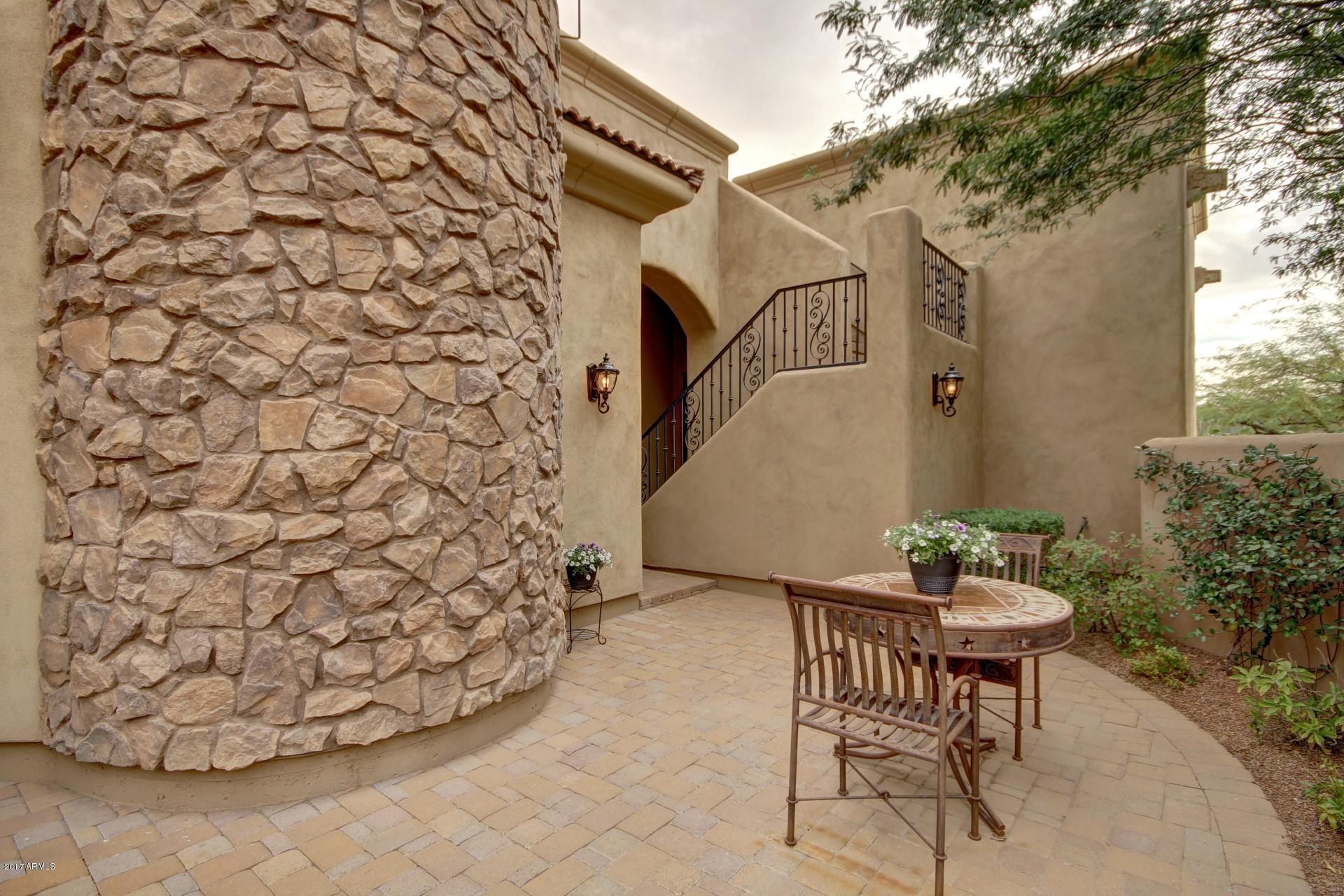 LAS SENDAS - Residential