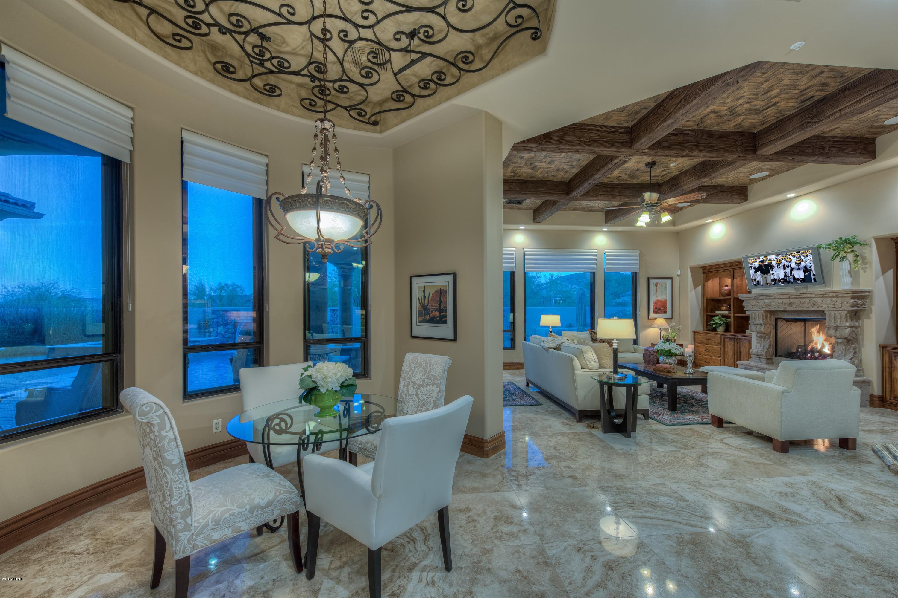 LAS SENDAS - Residential