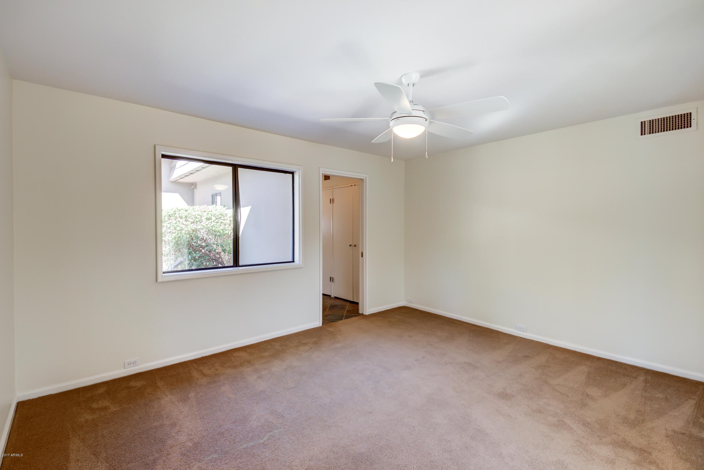 CLEARWATER HILLS PRVT ROADS & TR A - Residential